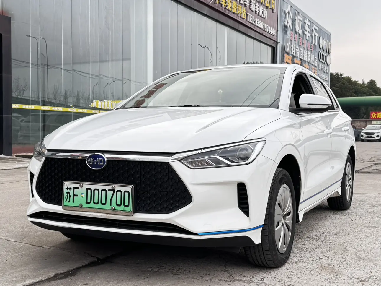 BYD e2  из Китая