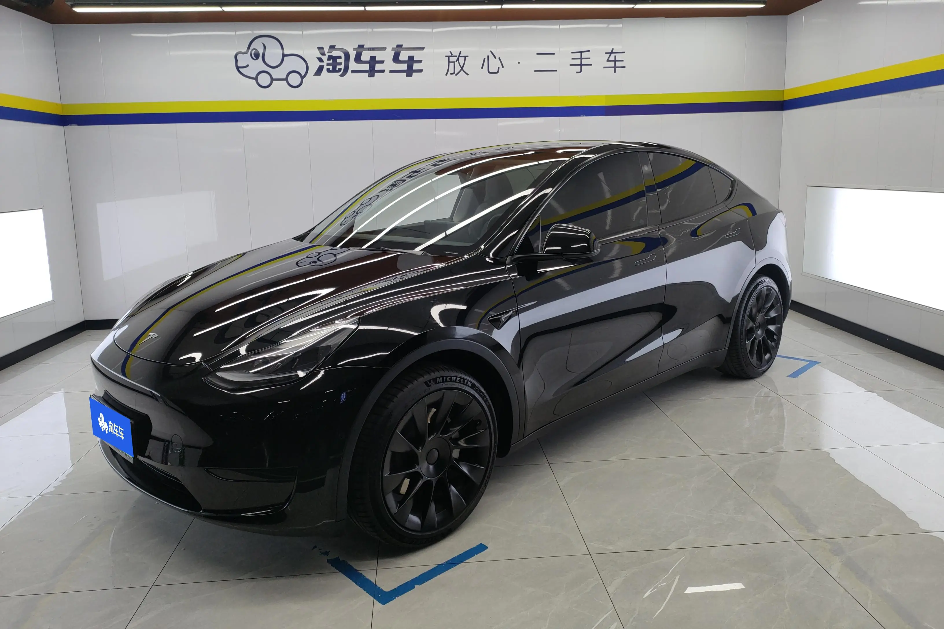 Tesla Model Y  из Китая