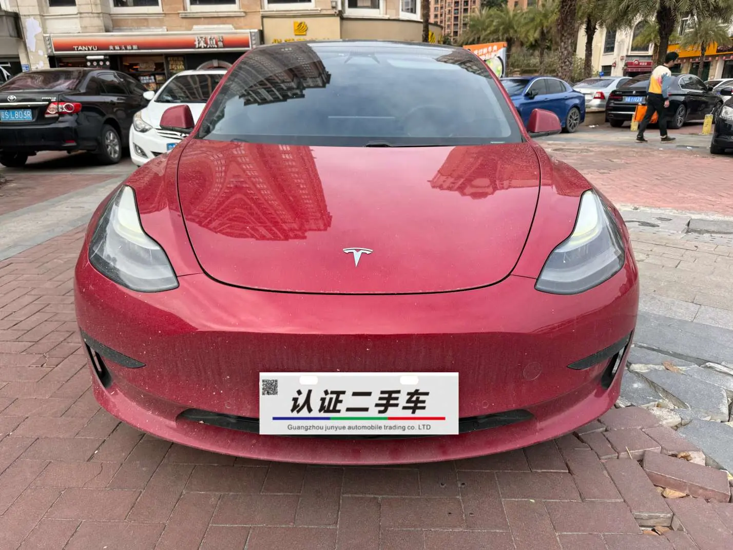Tesla Model 3  из Китая