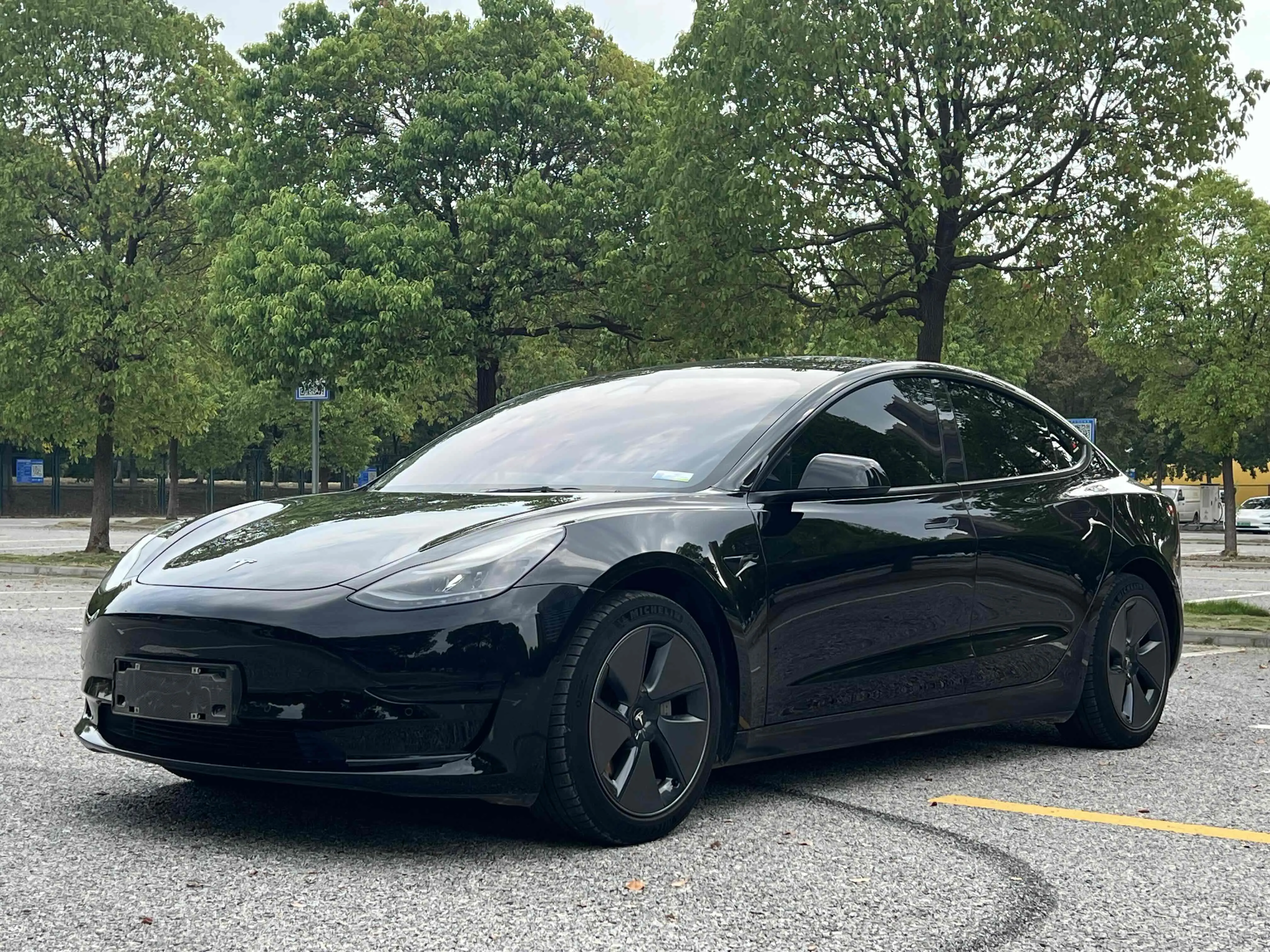 Tesla Model 3  из Китая