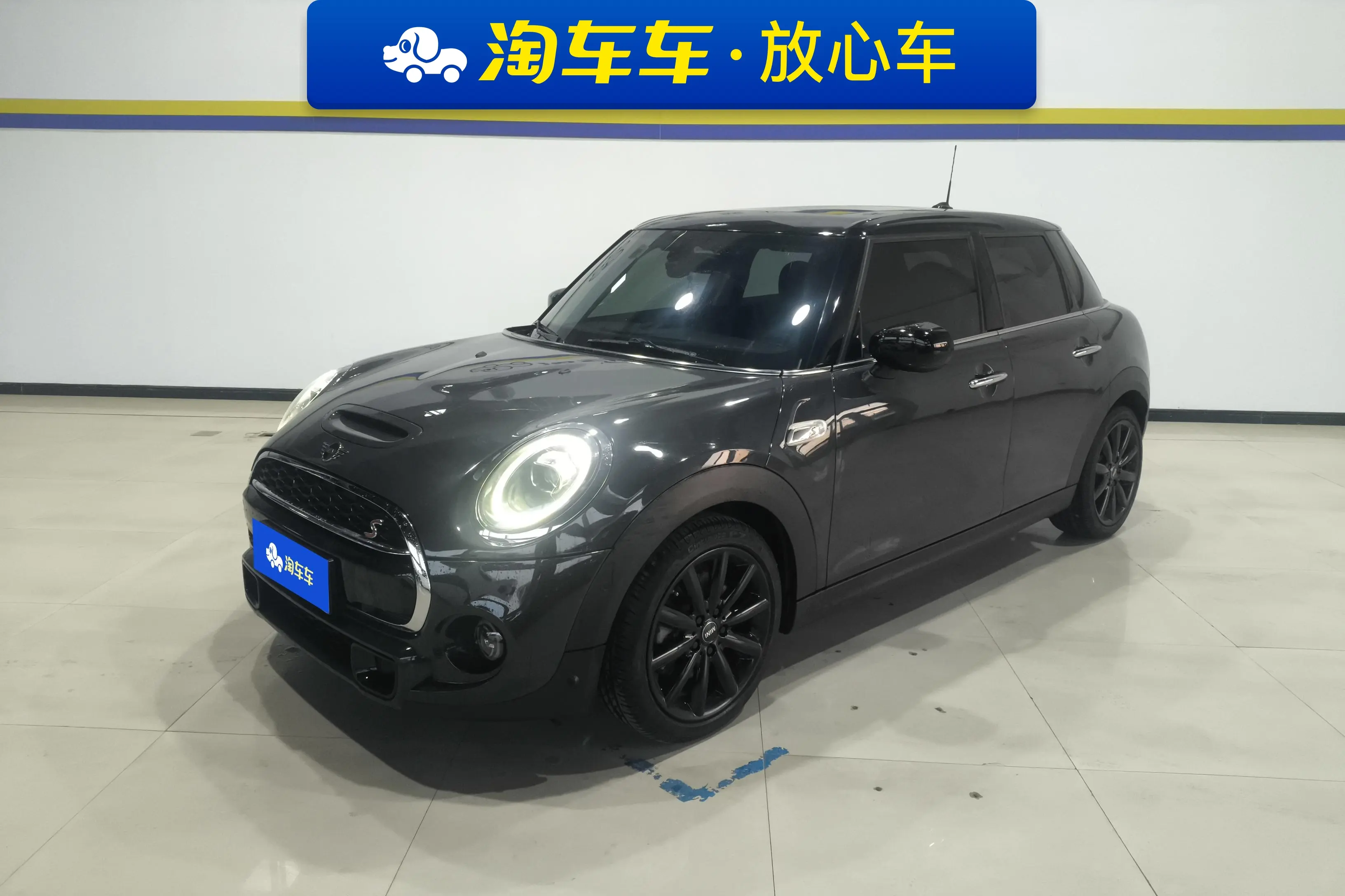 MINI MINI