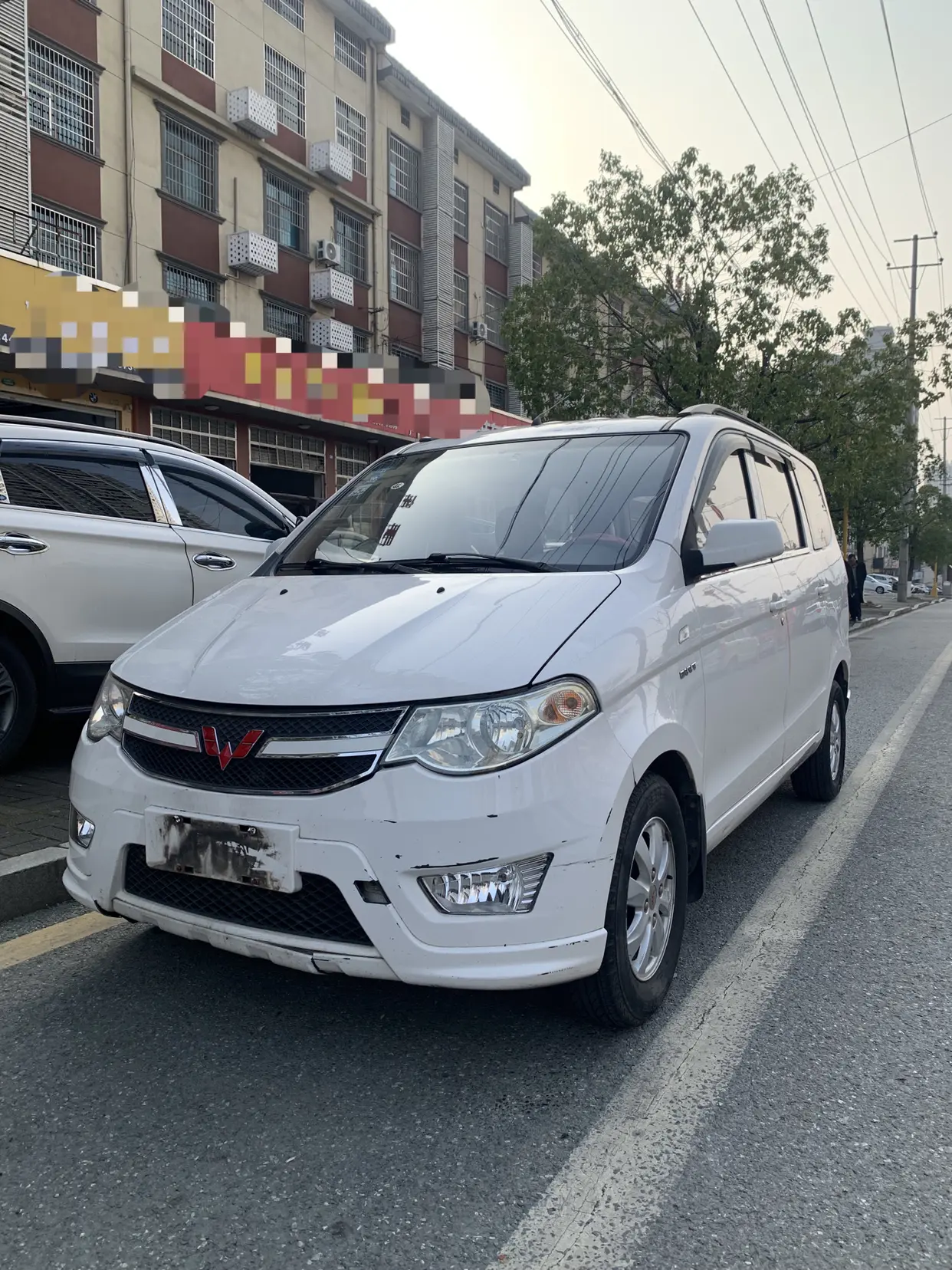 Wuling Hongguang  из Китая