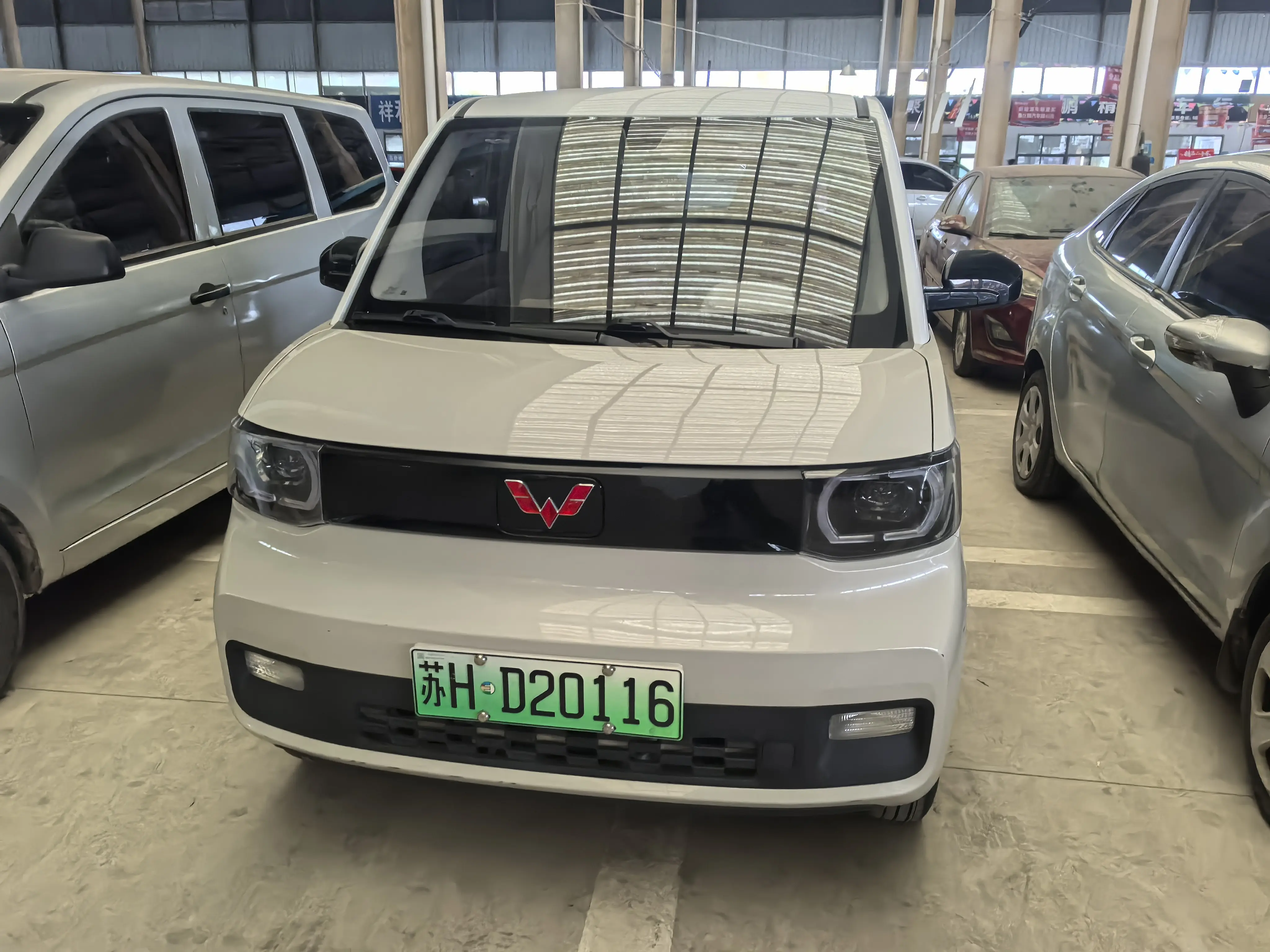 Wuling Hongguang MINIEV  из Китая