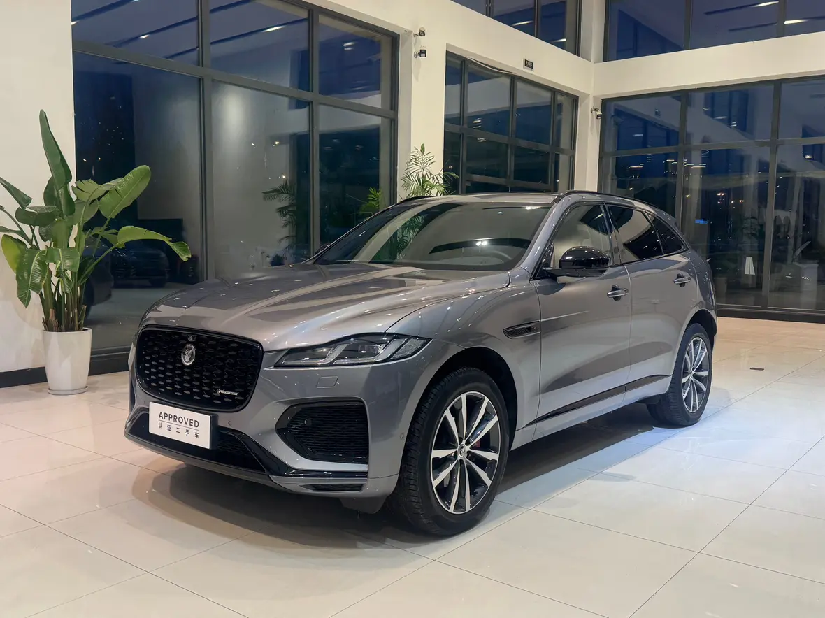 Jaguar F-PACE