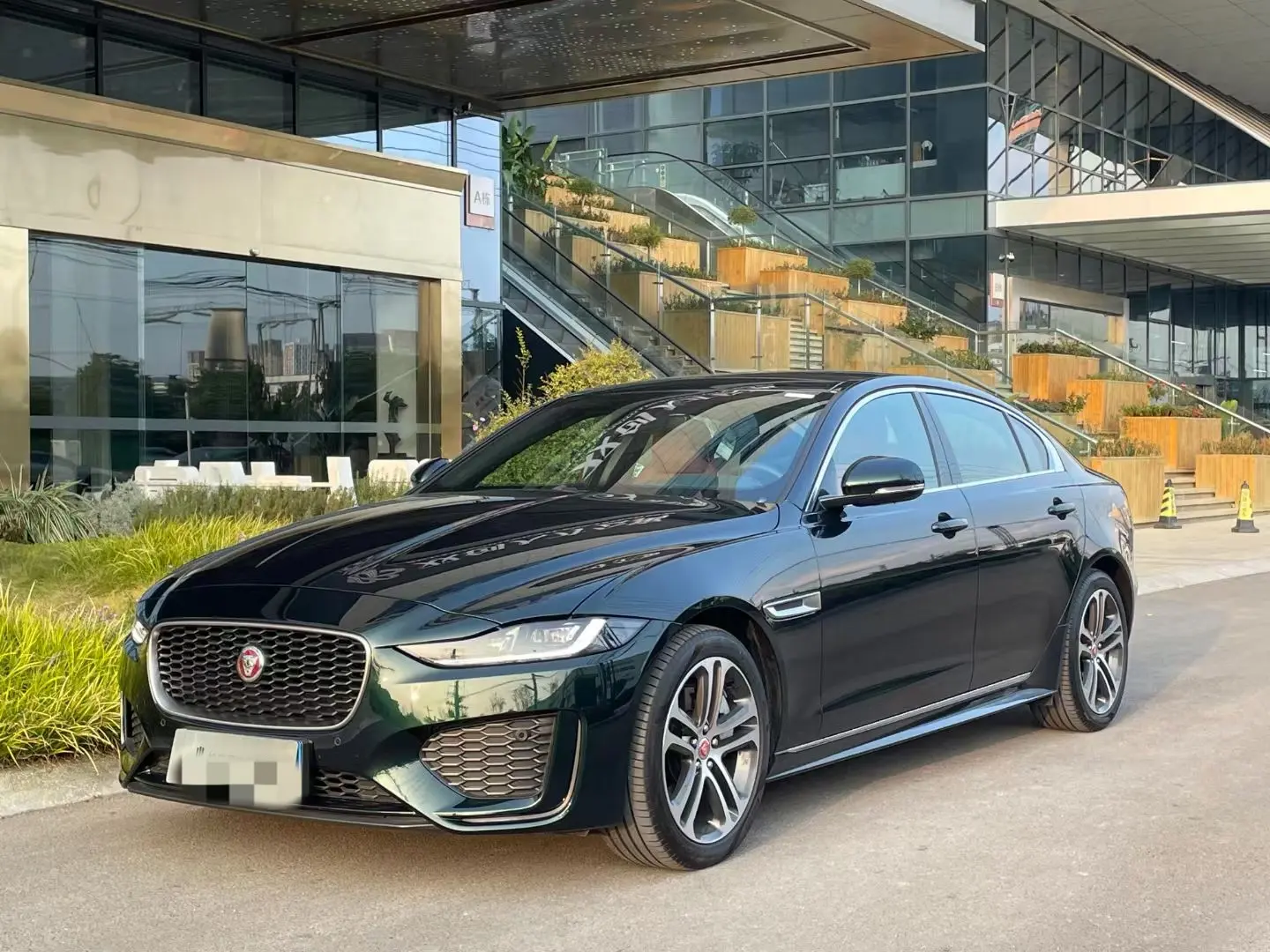 Jaguar XEL  из Китая