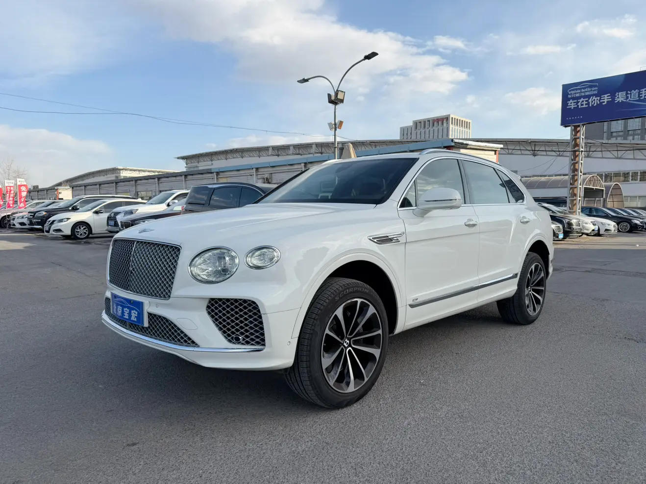 Bentley Bentayga  из Китая
