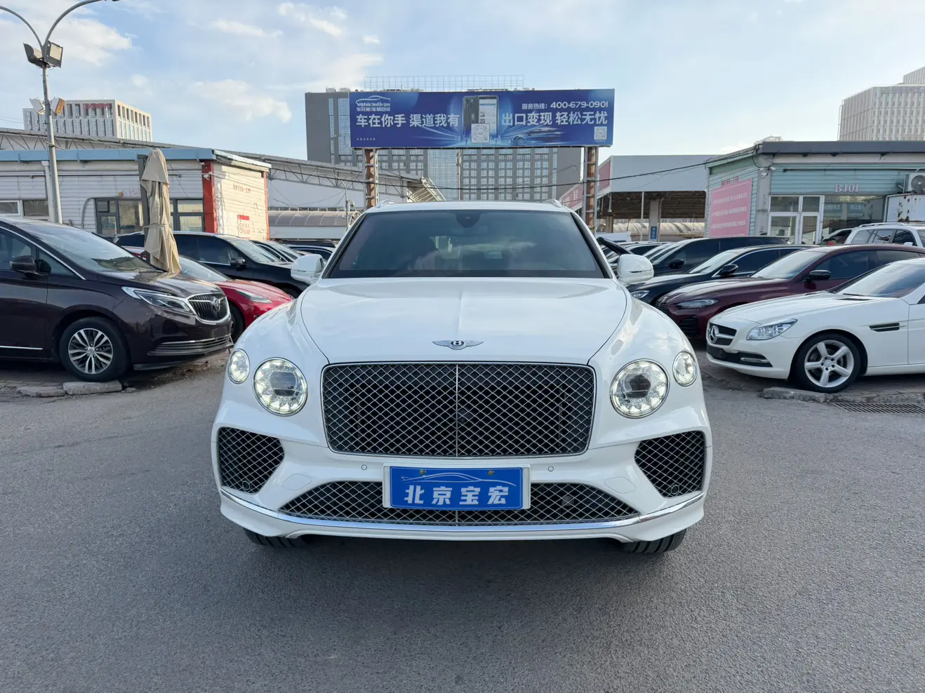 Bentley Bentayga  из Китая