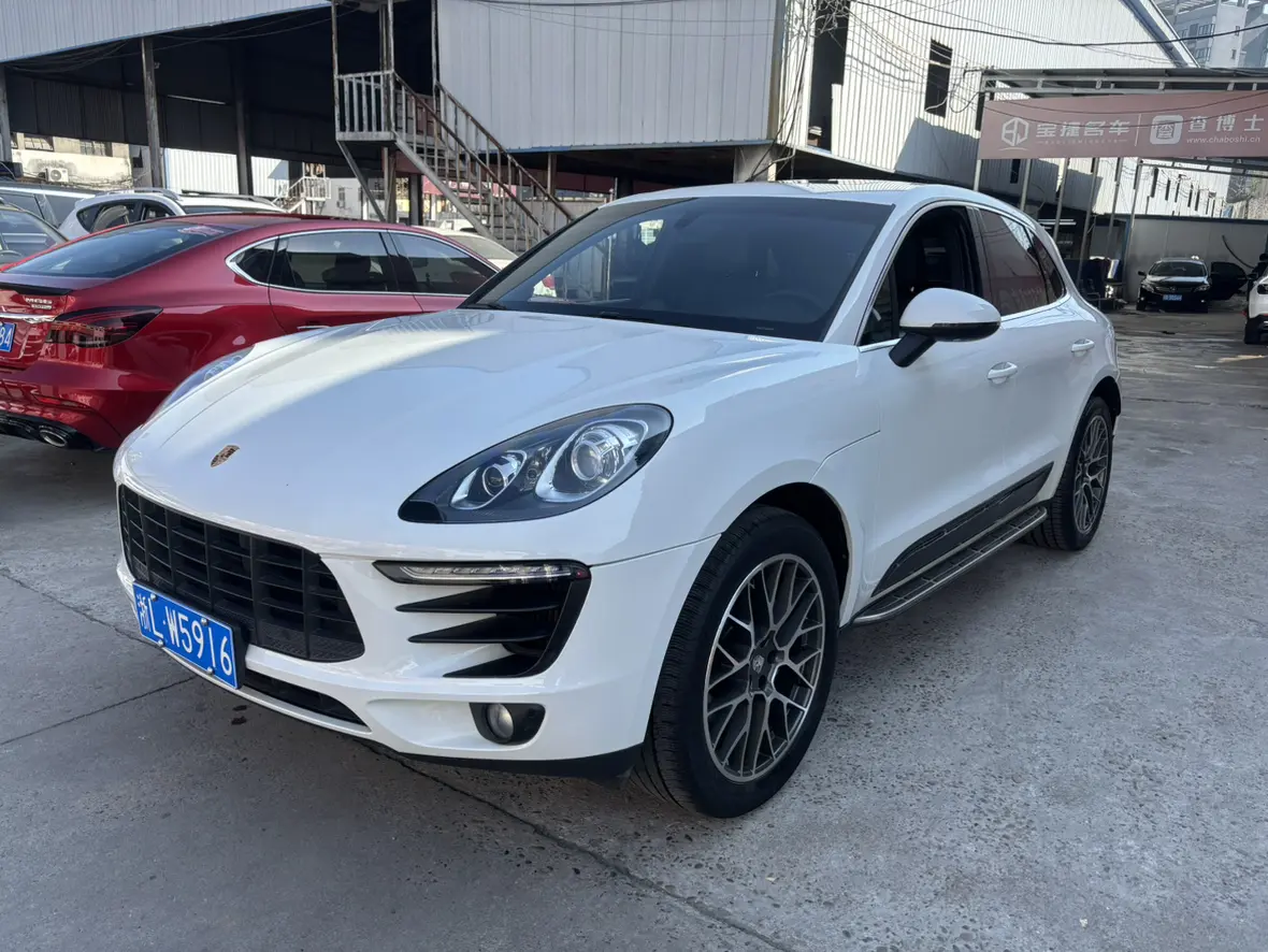 Porsche Macan  из Китая