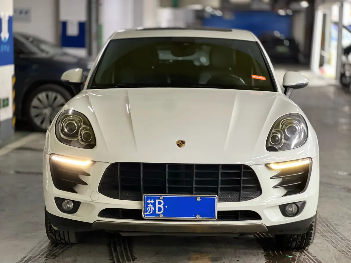 Porsche Macan  из Китая