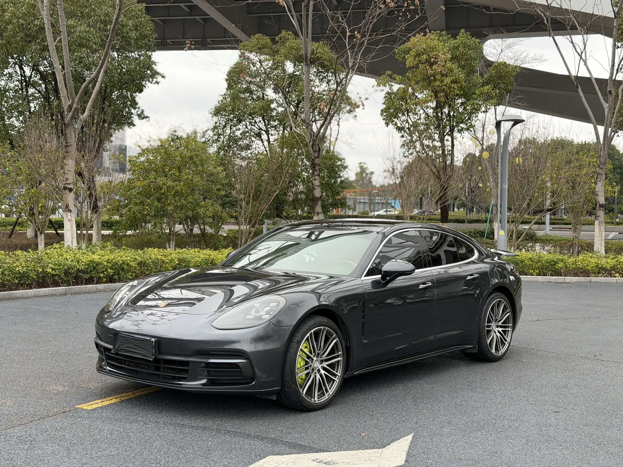 Porsche Panamera  из Китая