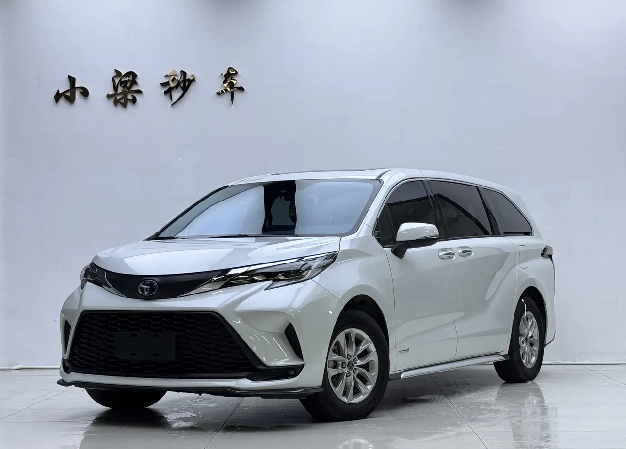 Toyota Granvia  из Китая