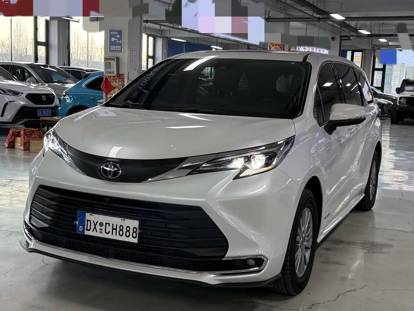 Toyota Sienna  из Китая
