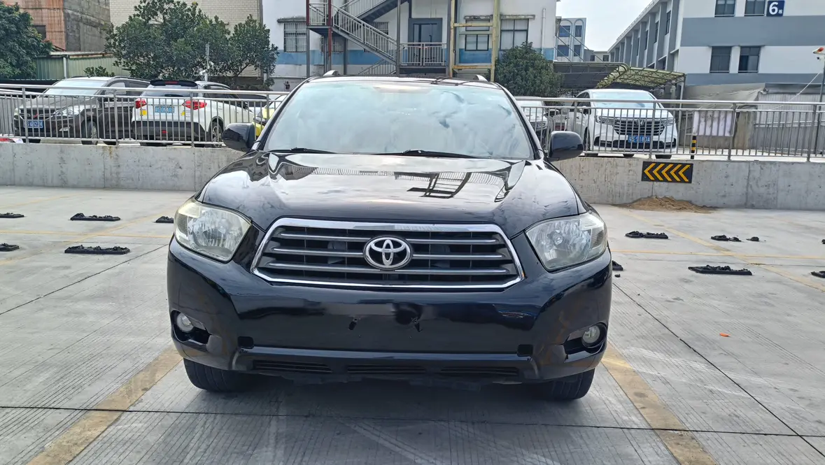 Toyota Highlander  из Китая