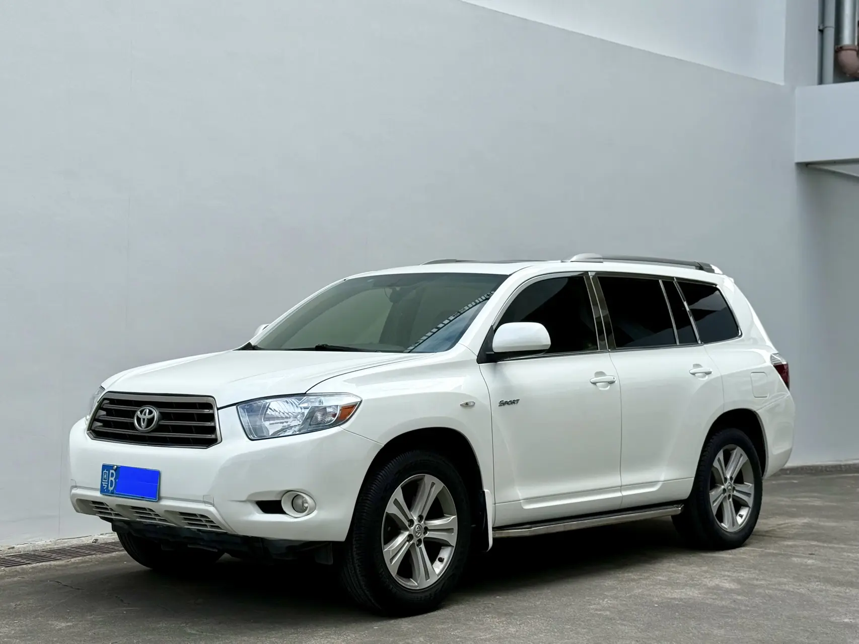 Toyota Highlander  из Китая