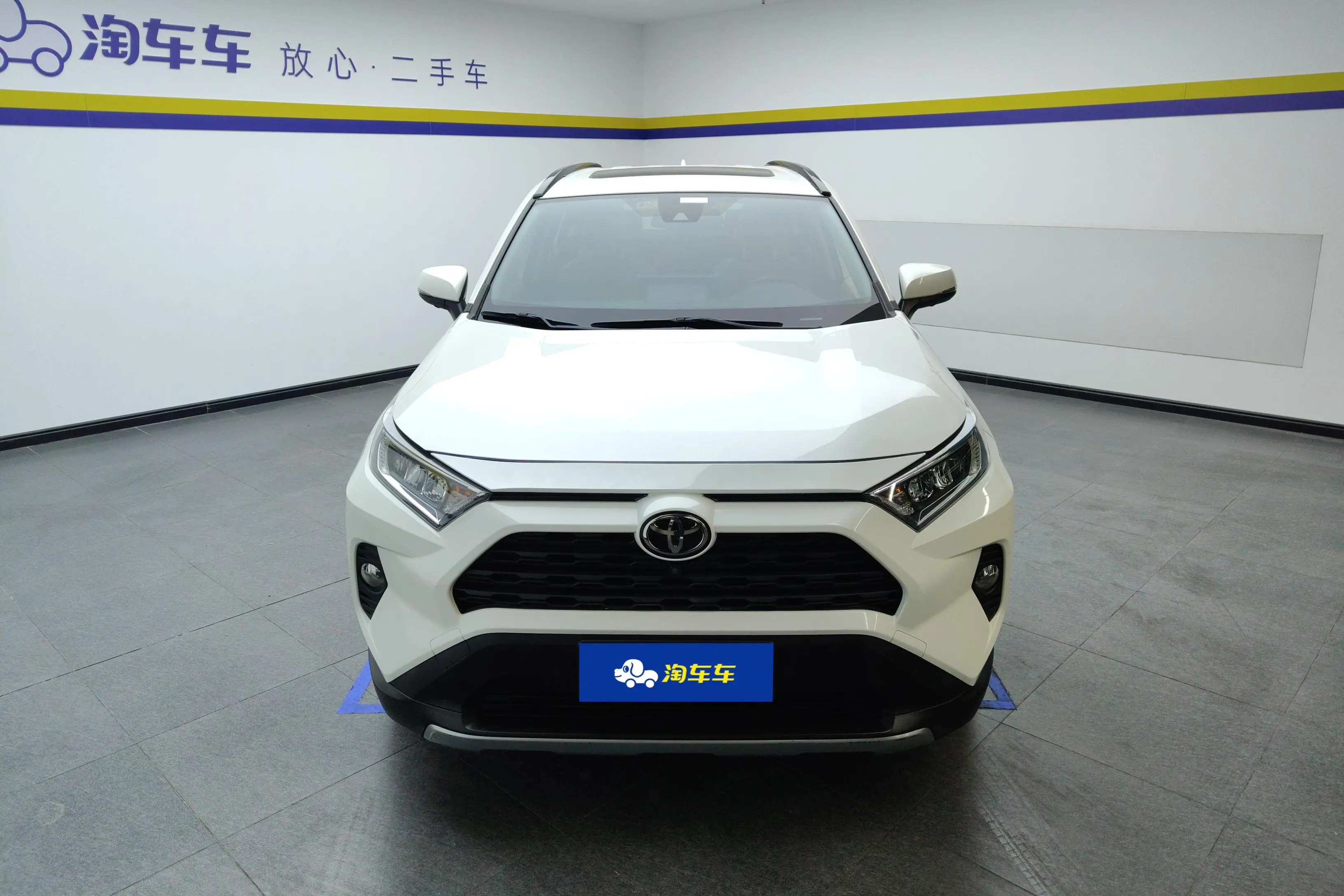 Toyota RAV4  из Китая