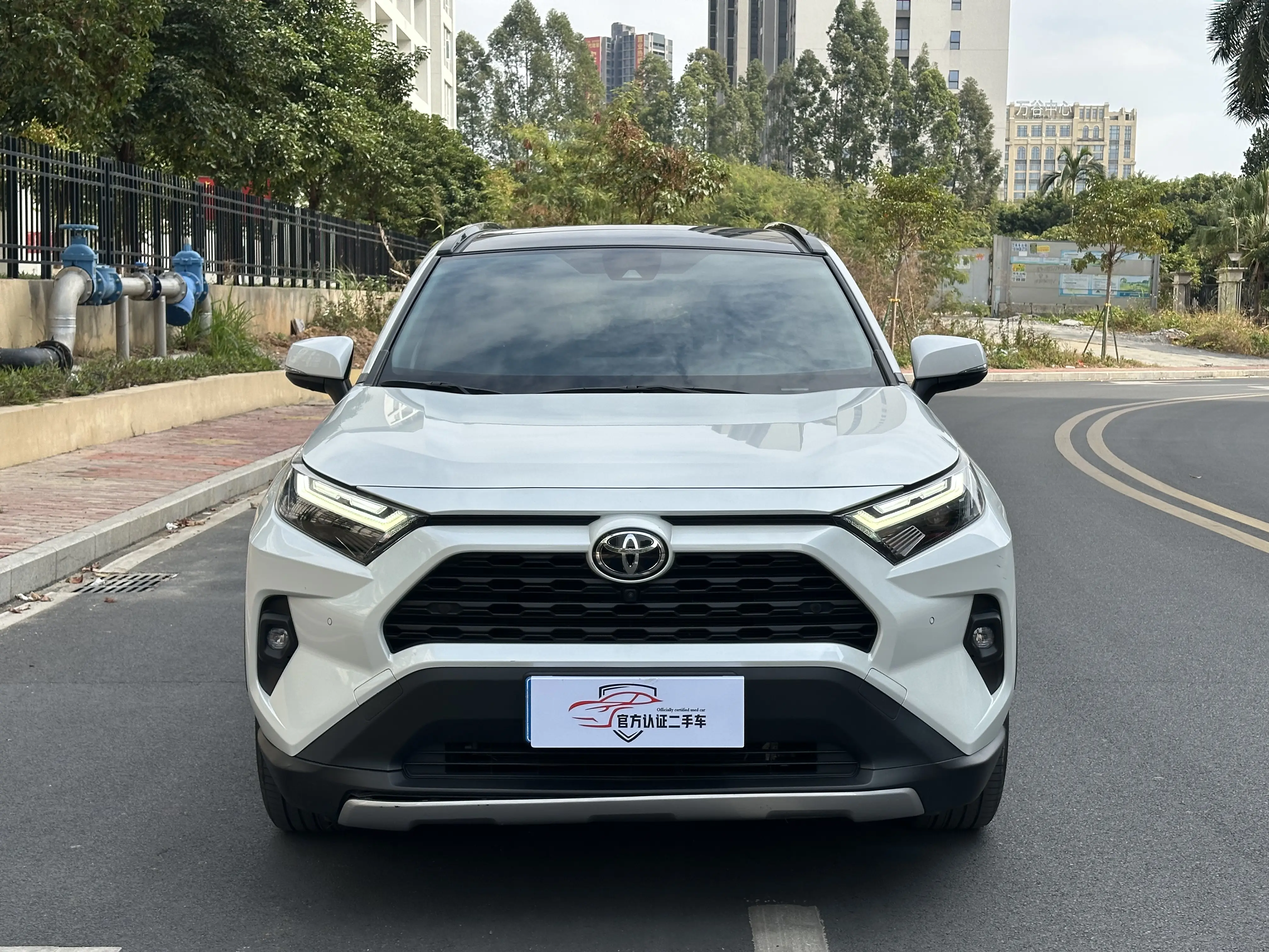 Toyota RAV4  из Китая