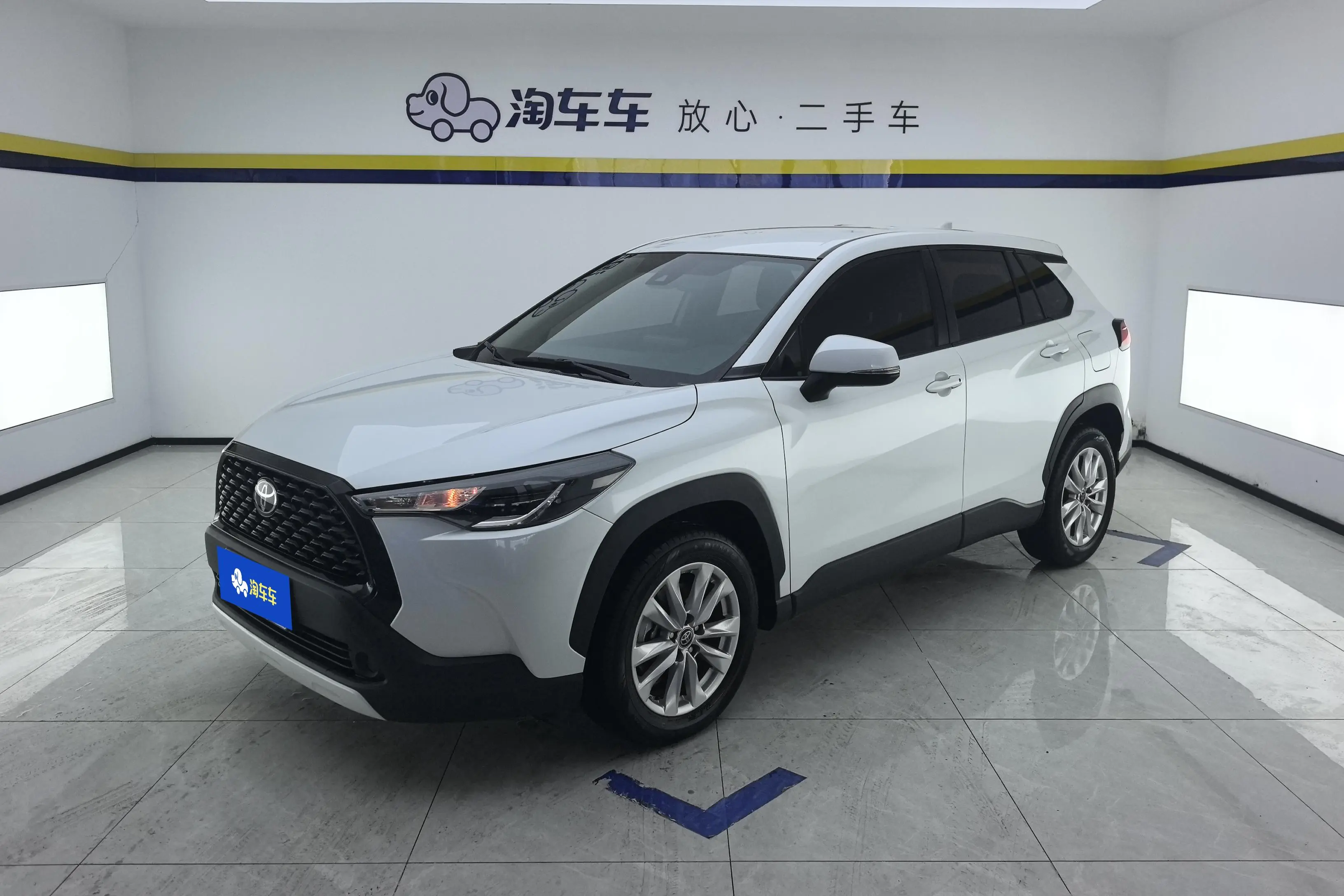 Toyota Corolla Cross  из Китая