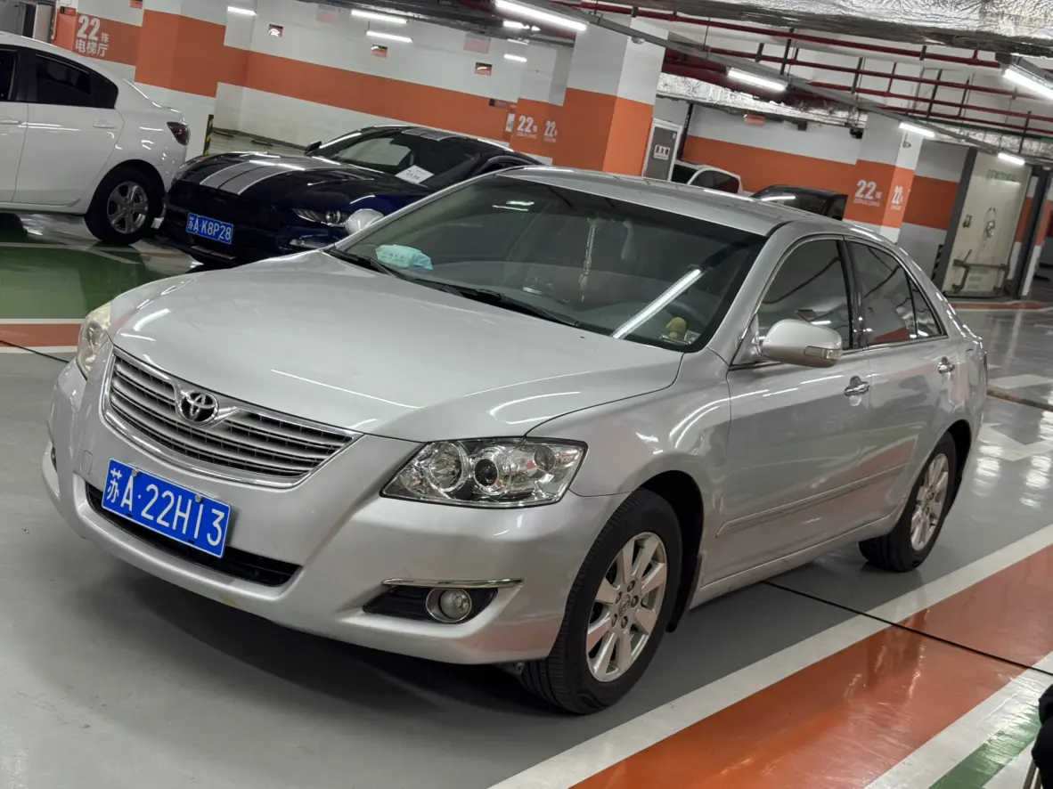 Toyota Camry  из Китая