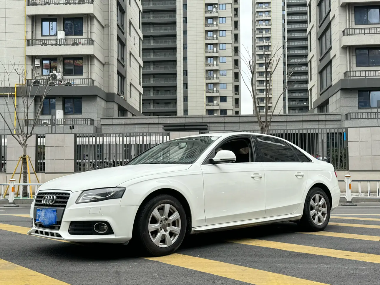 Audi A4L  из Китая
