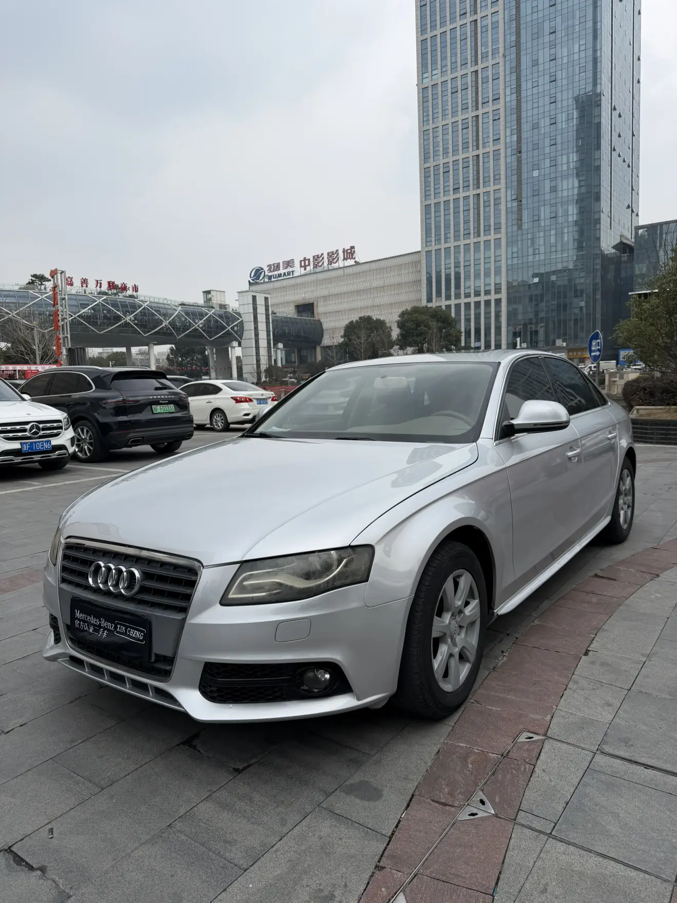 Audi A4L  из Китая
