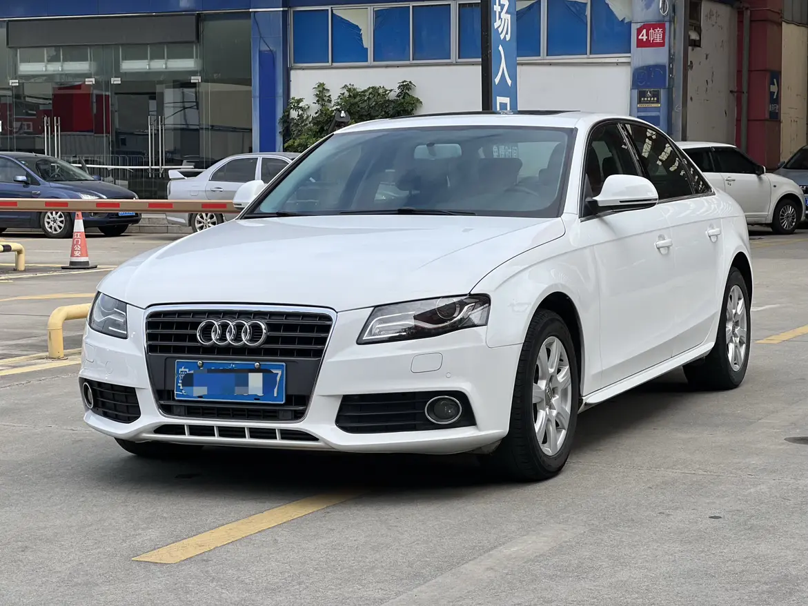 Audi A4L  из Китая