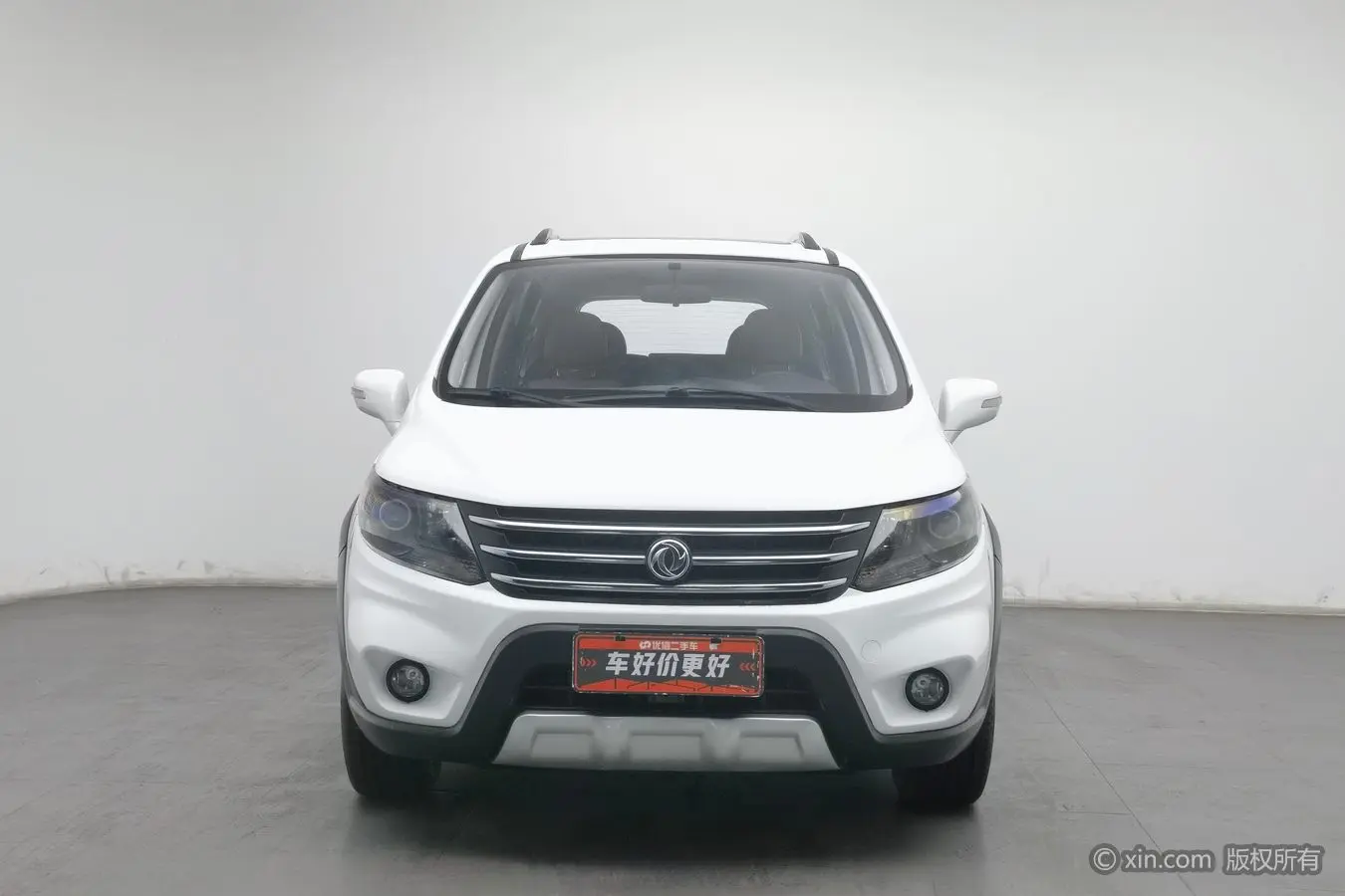 Forthing Jingyi X5  из Китая