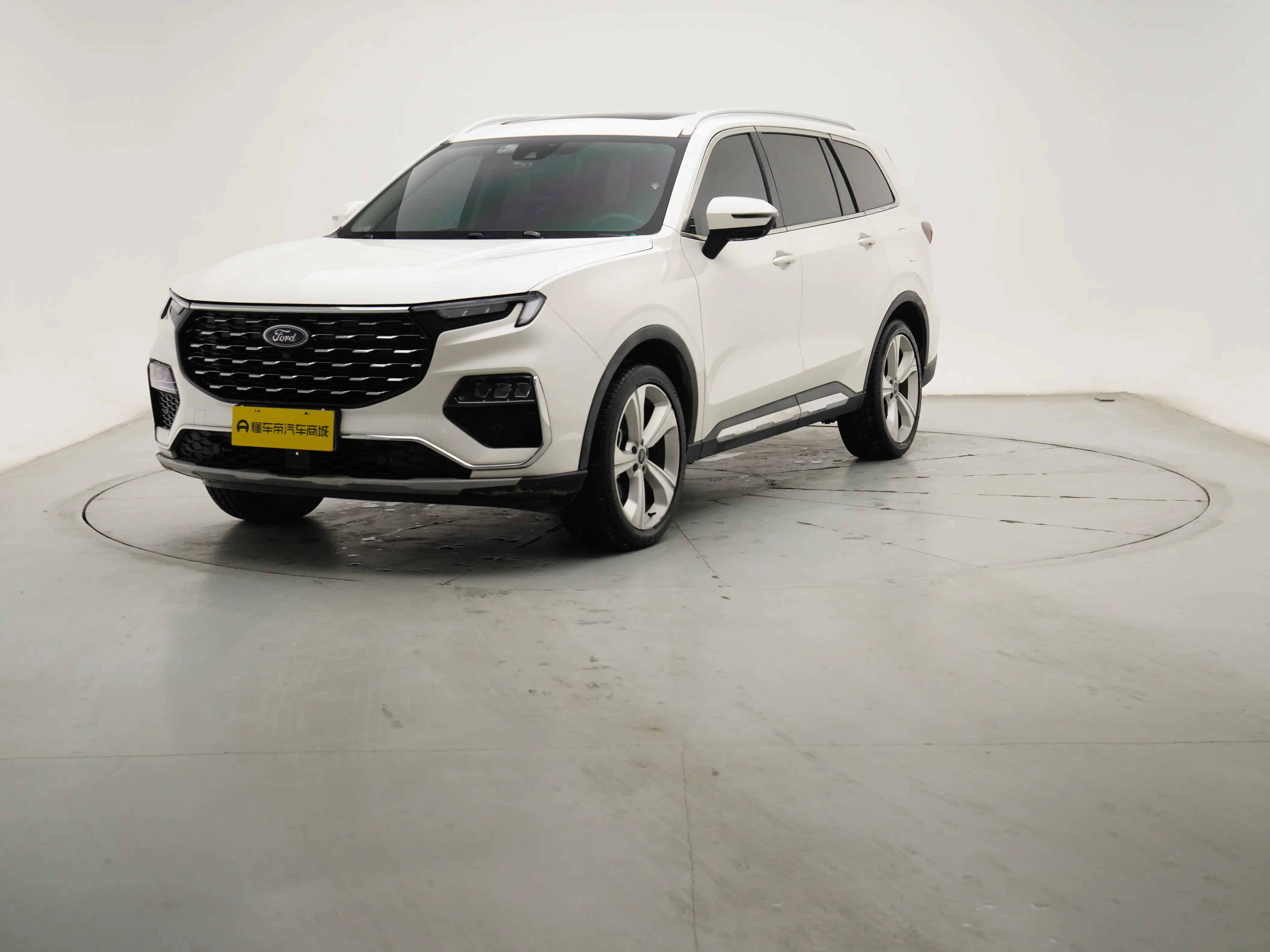 Ford Lingyu  из Китая