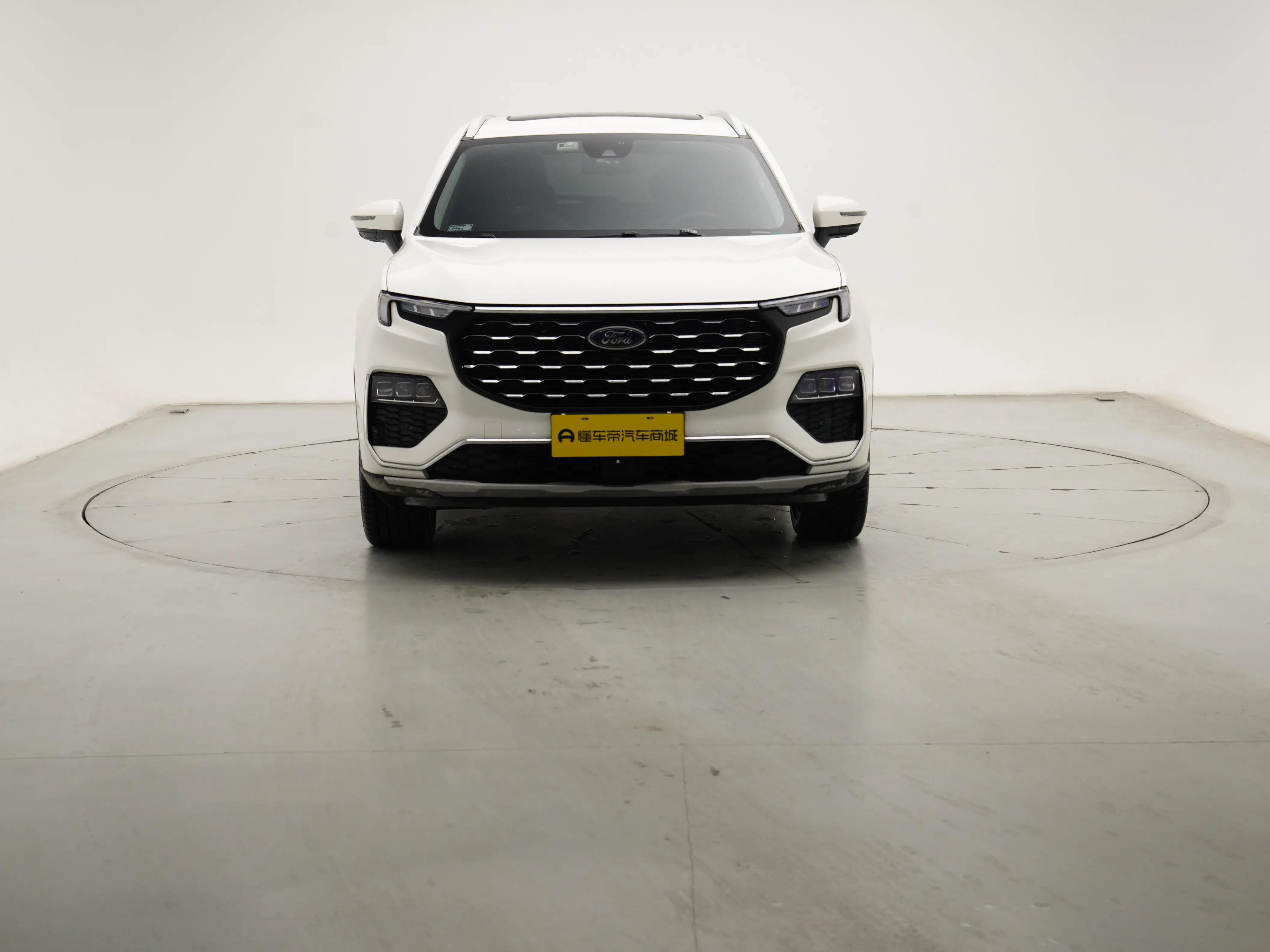 Ford Lingyu  из Китая