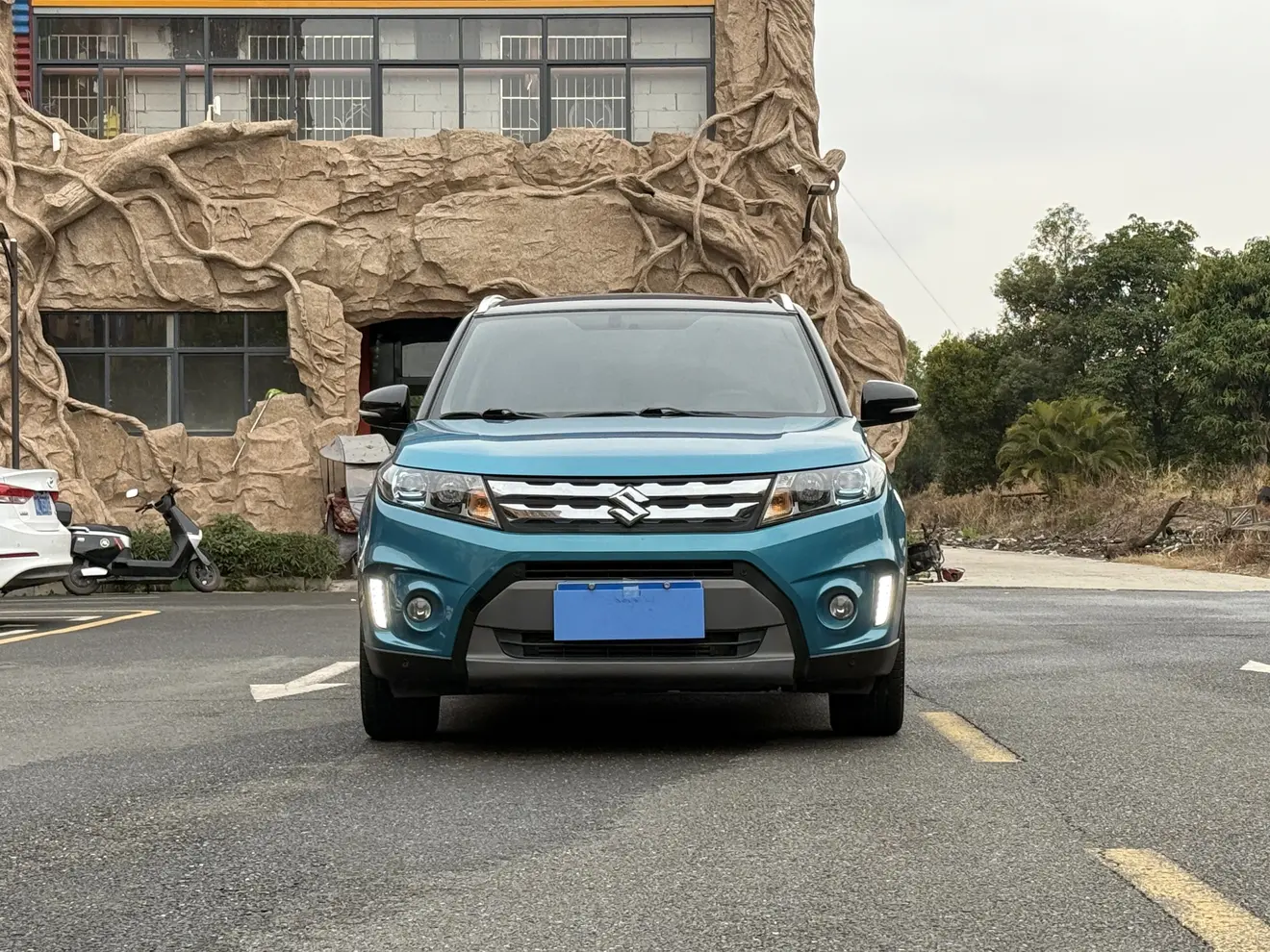 Suzuki Vitra  из Китая