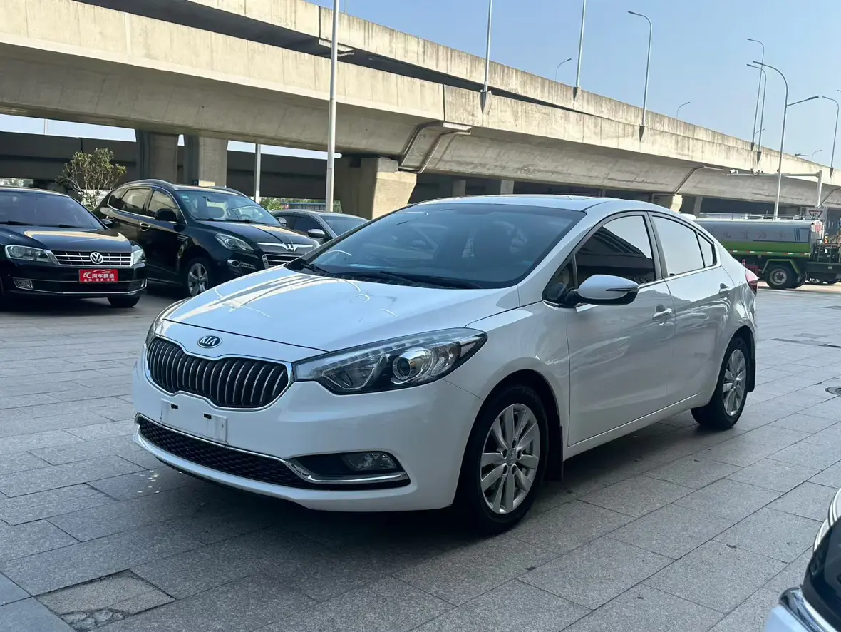 Kia K3  из Китая