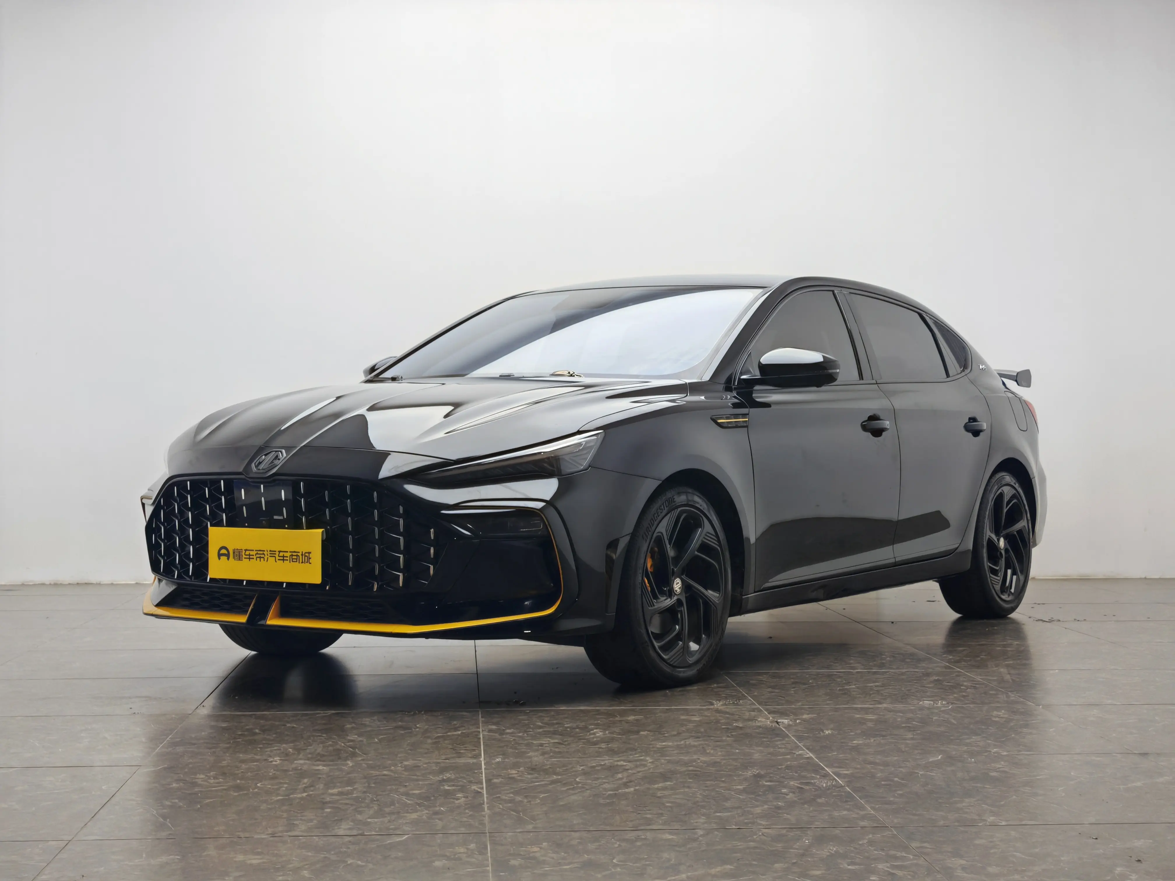 MG 6  из Китая