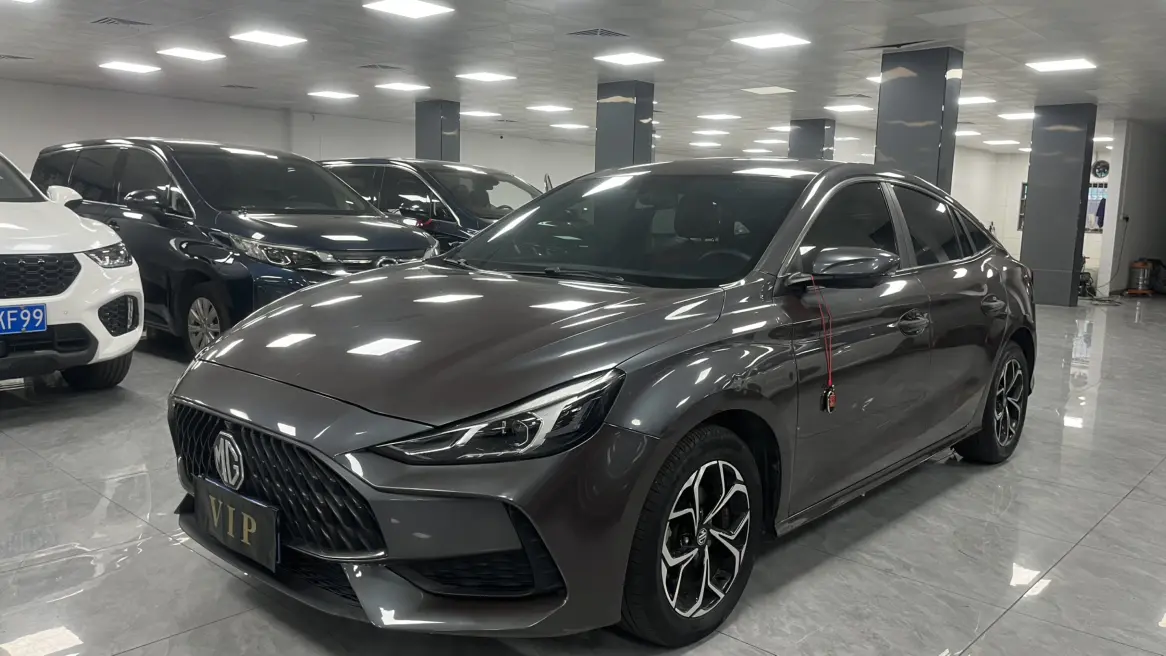 MG 5  из Китая