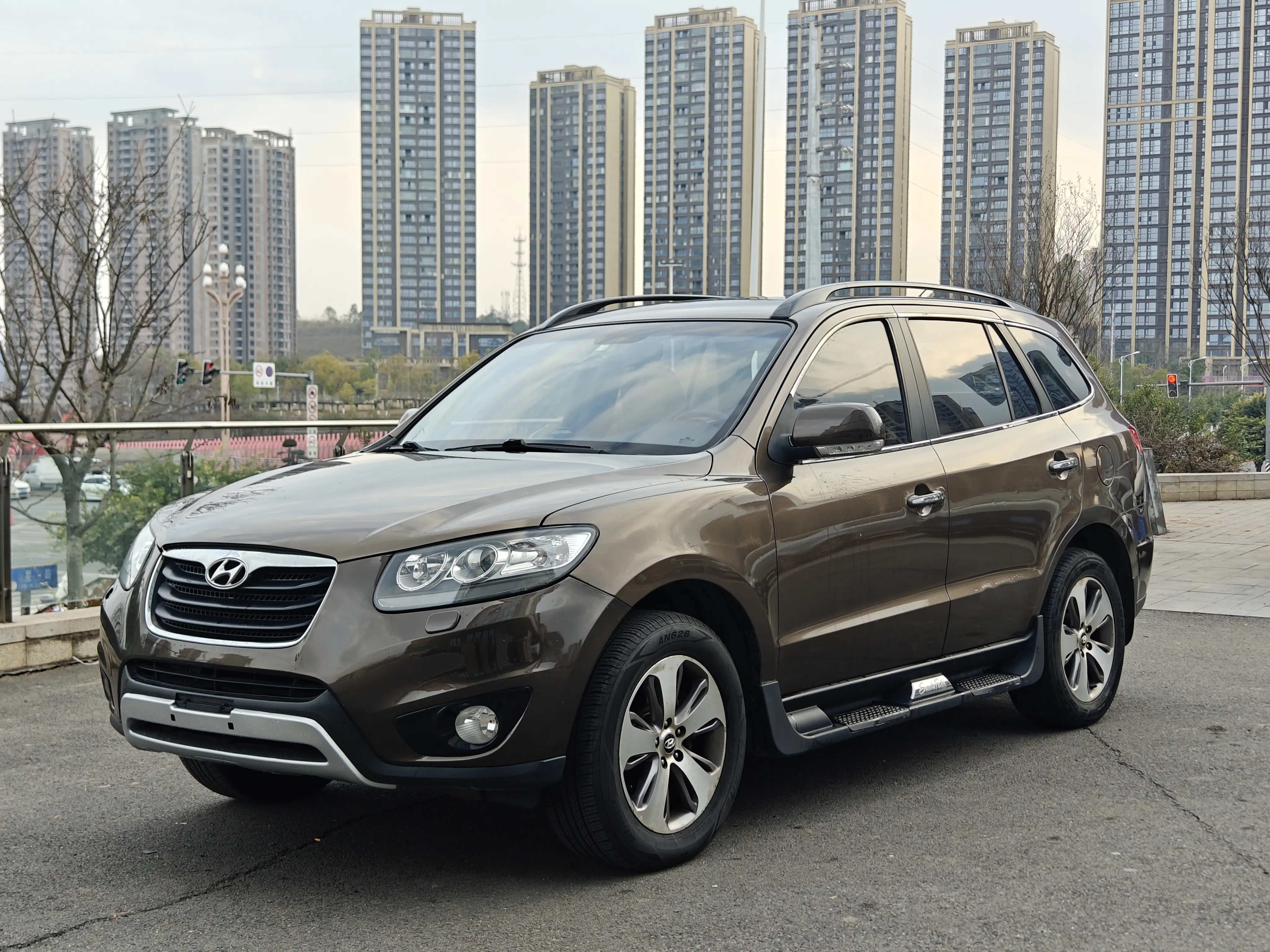 Hyundai Santa Claus Classic  из Китая