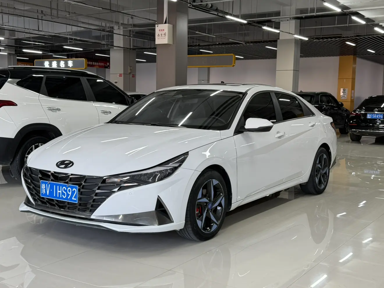Hyundai Elantra  из Китая