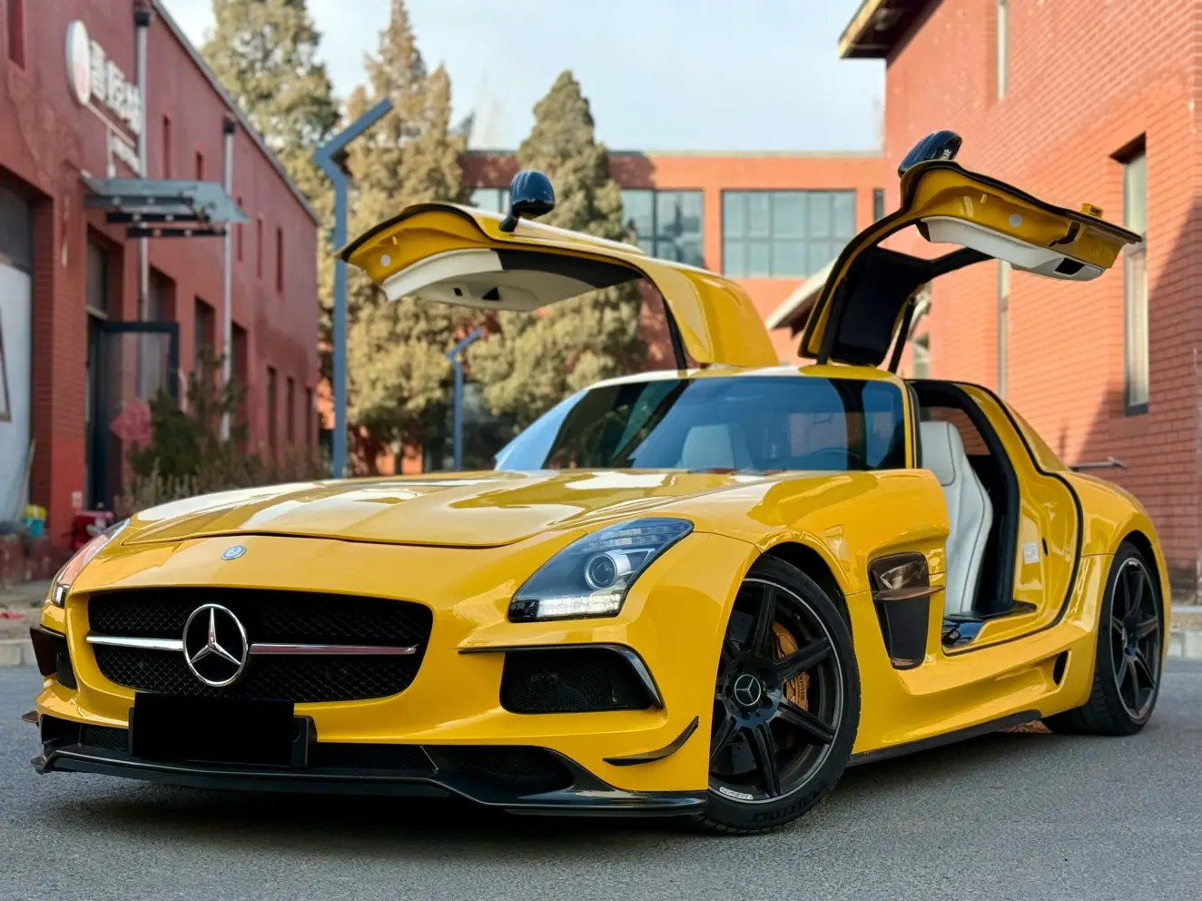 Mercedes-Benz SLS-Class AMG  из Китая