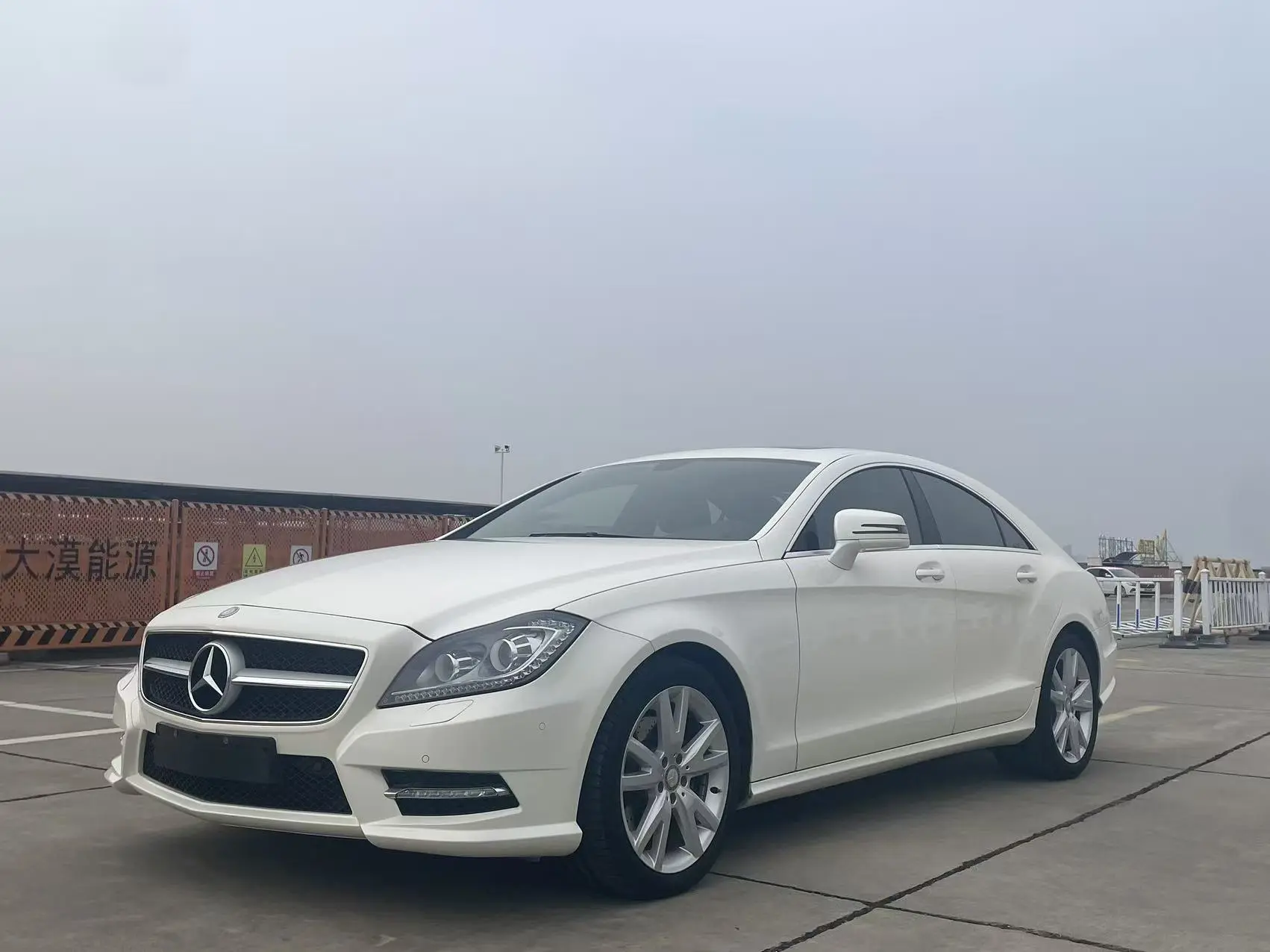 Mercedes-Benz Mercedes Benz CLS  из Китая