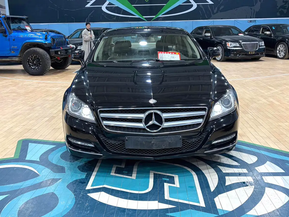 Mercedes-Benz Mercedes Benz CLS  из Китая