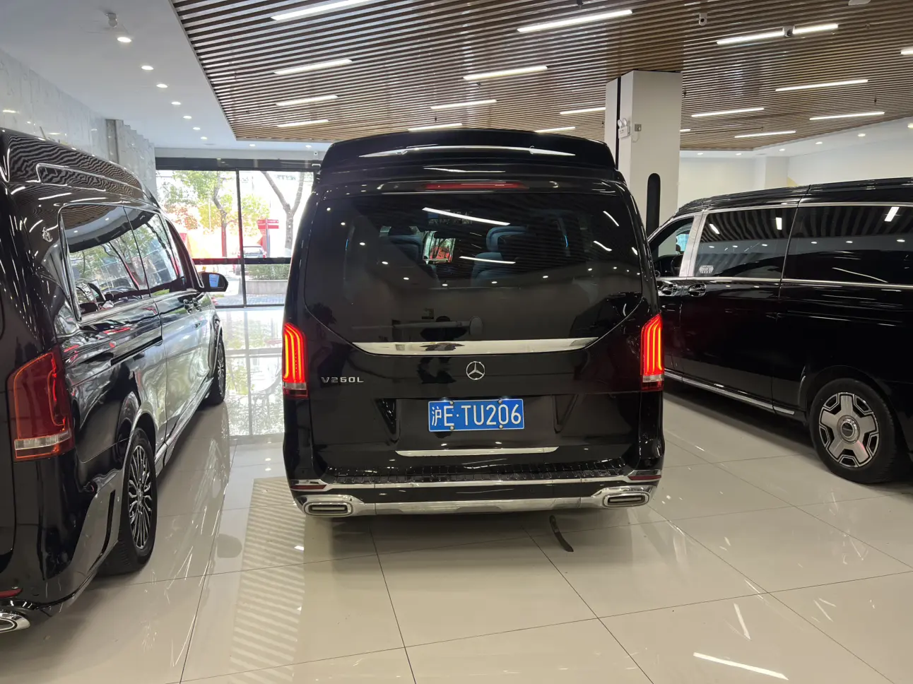 Mercedes-Benz Mercedes Benz V Class