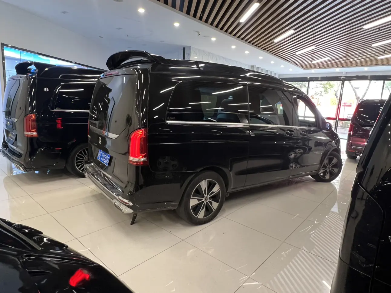 Mercedes-Benz Mercedes Benz V Class