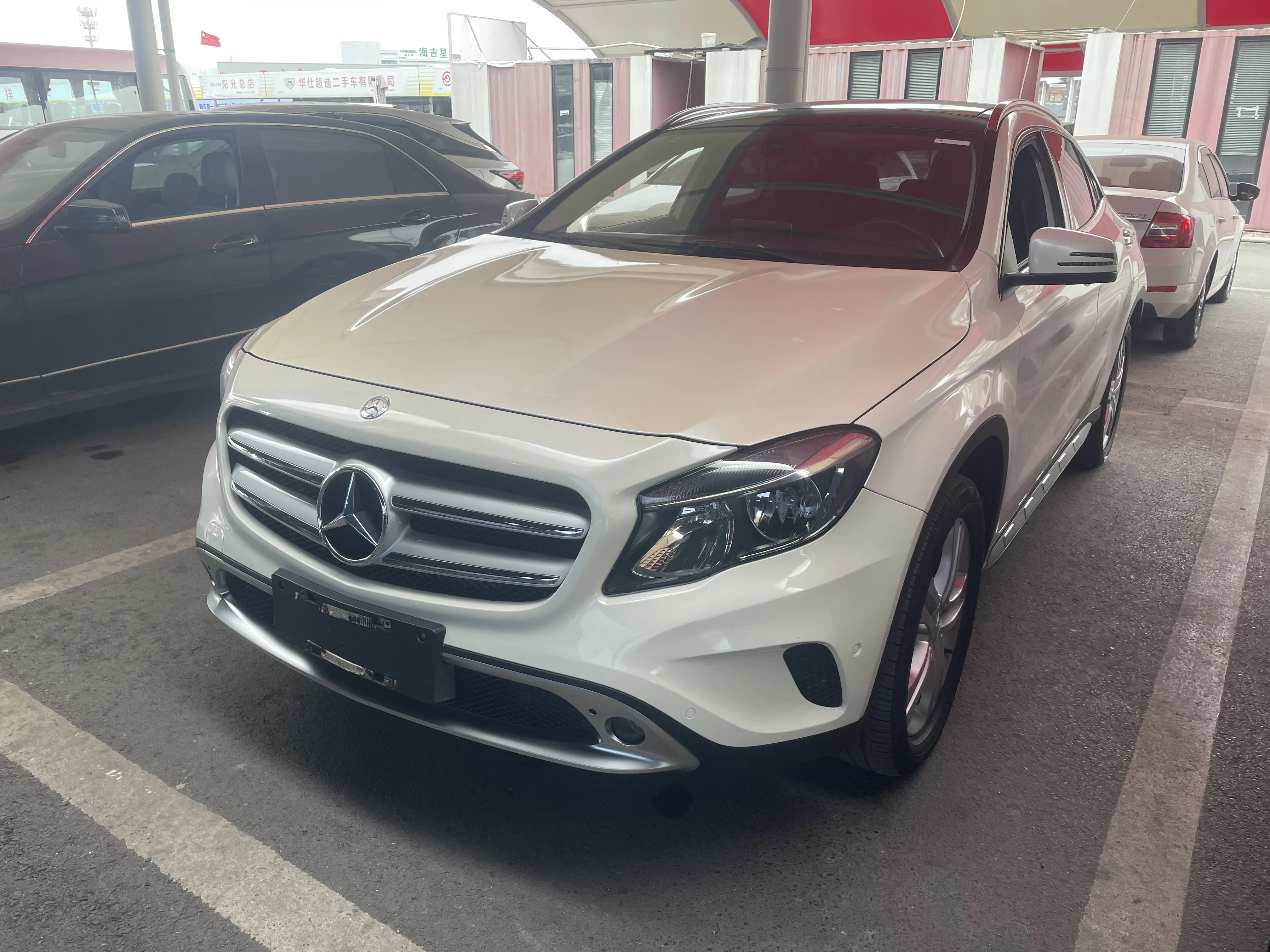 Mercedes-Benz GLA  из Китая