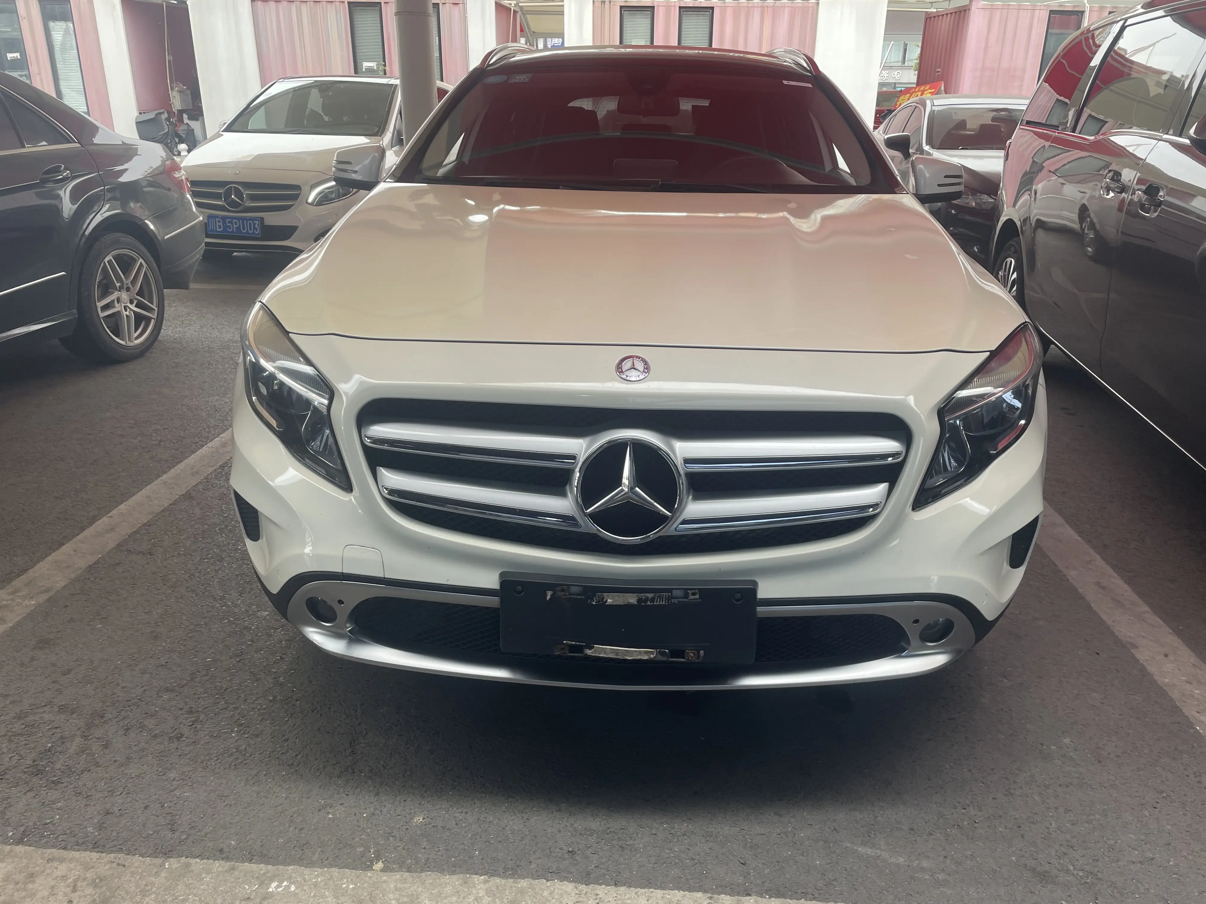 Mercedes-Benz GLA  из Китая