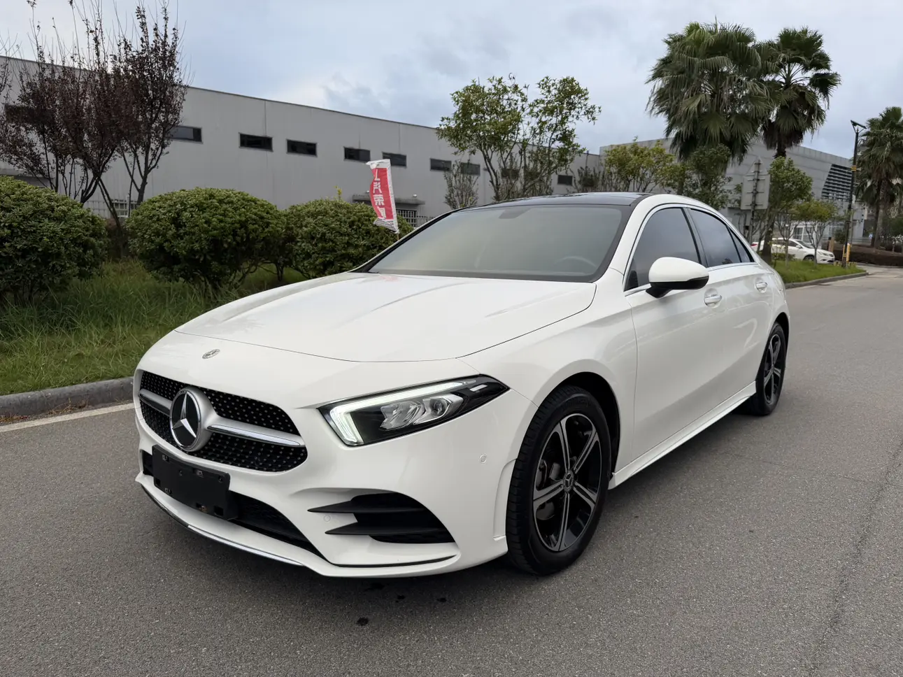 Mercedes-Benz Mercedes Benz A Class  из Китая