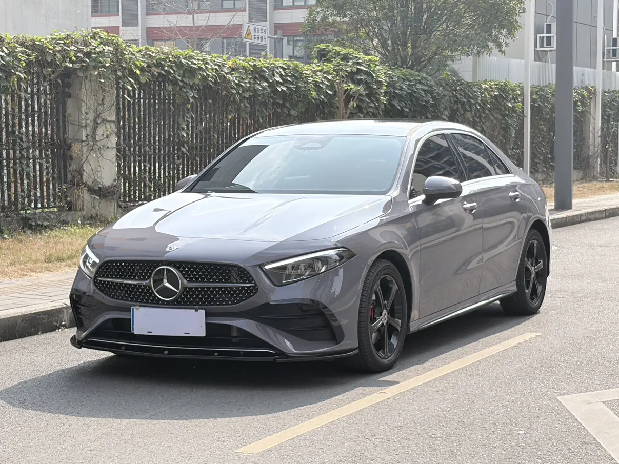 Mercedes-Benz Mercedes Benz A Class  из Китая