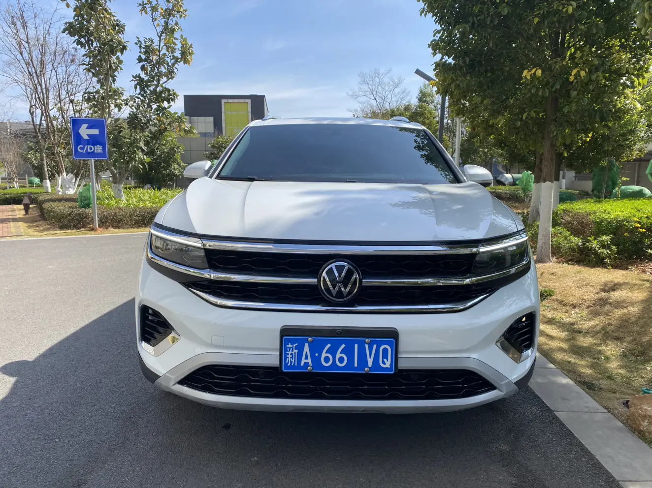 Volkswagen Talagon (Lan Jing)  из Китая