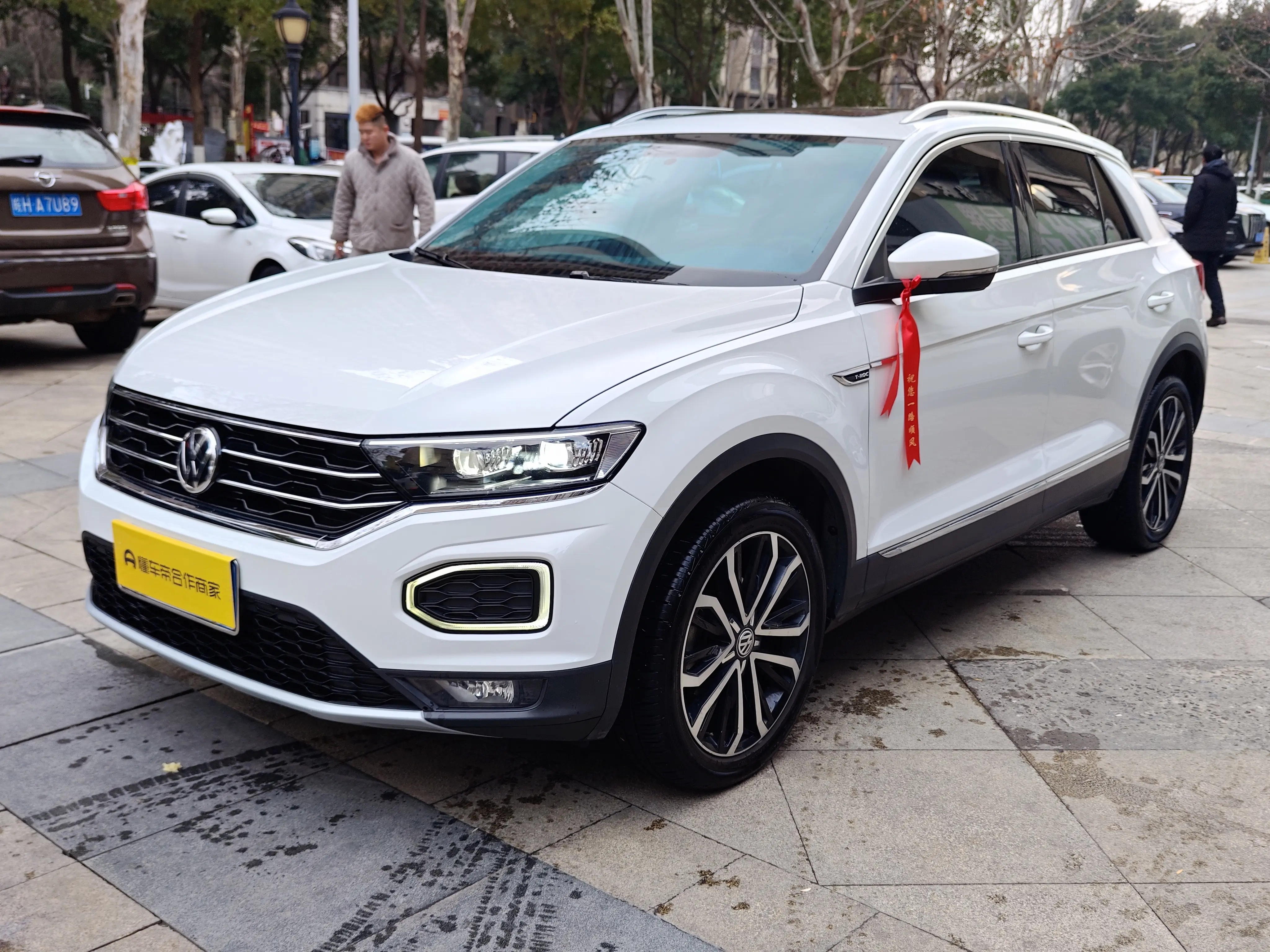 Volkswagen T-Roc  из Китая