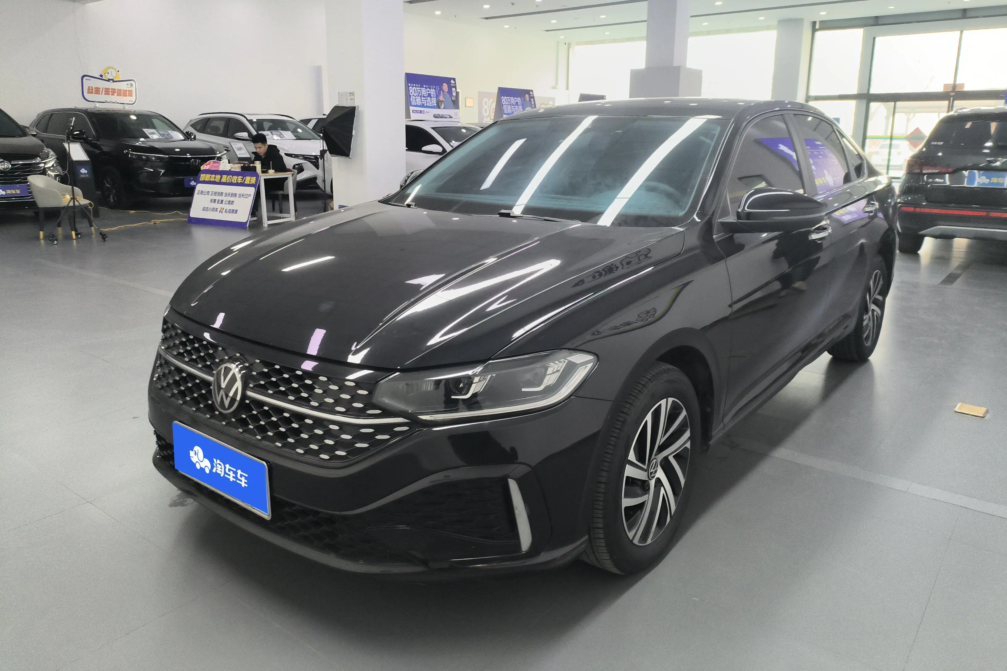 Volkswagen Lavida  из Китая