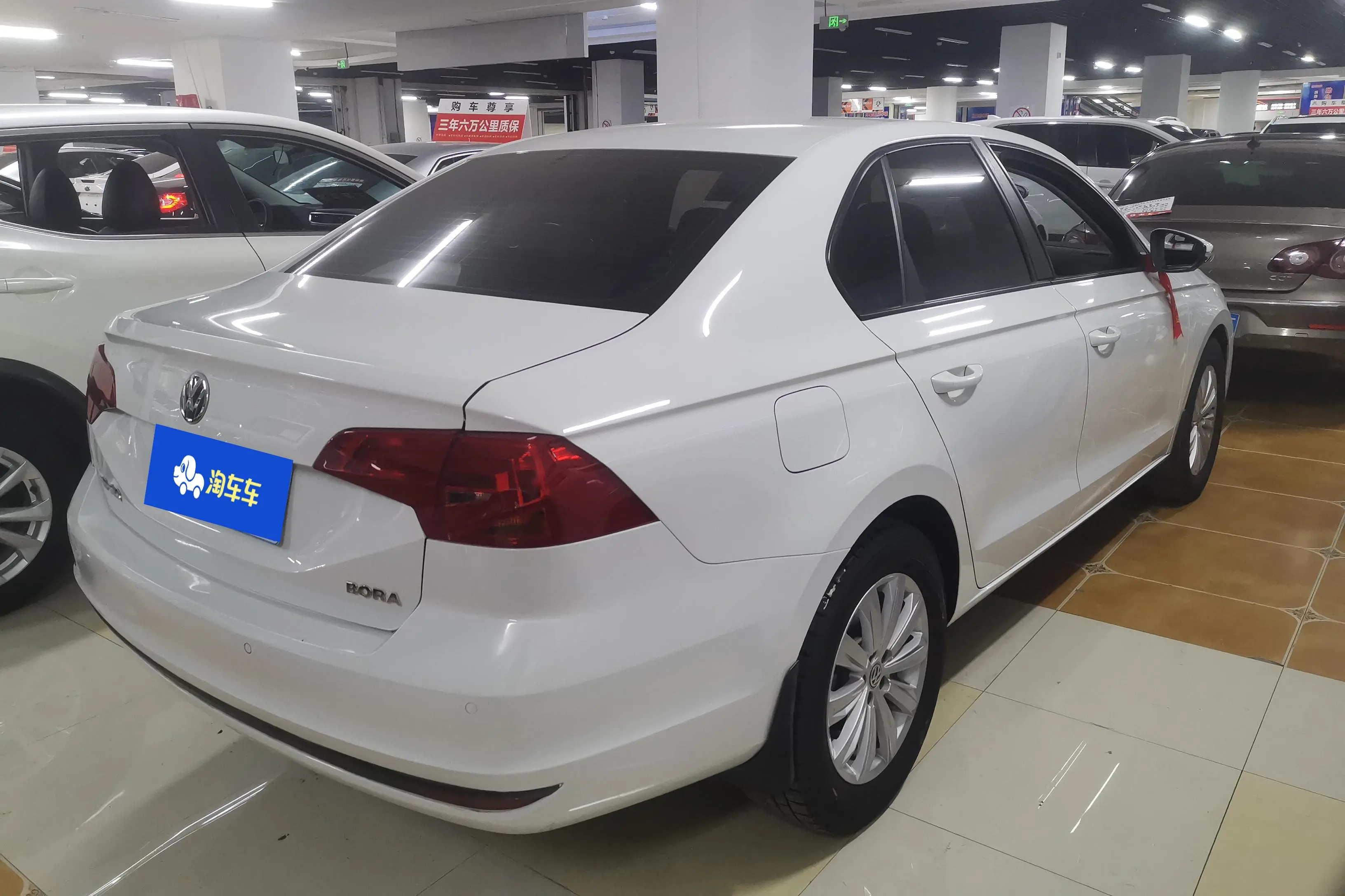 Volkswagen Bora  из Китая