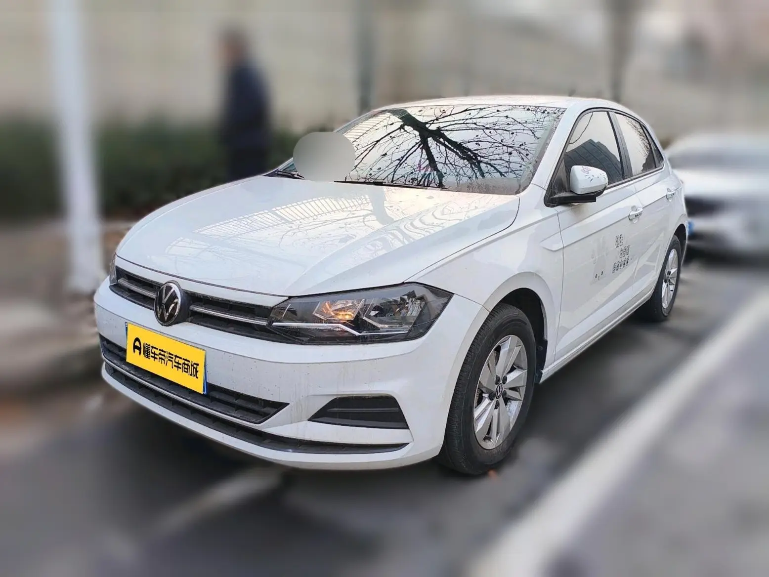 Volkswagen Polo  из Китая