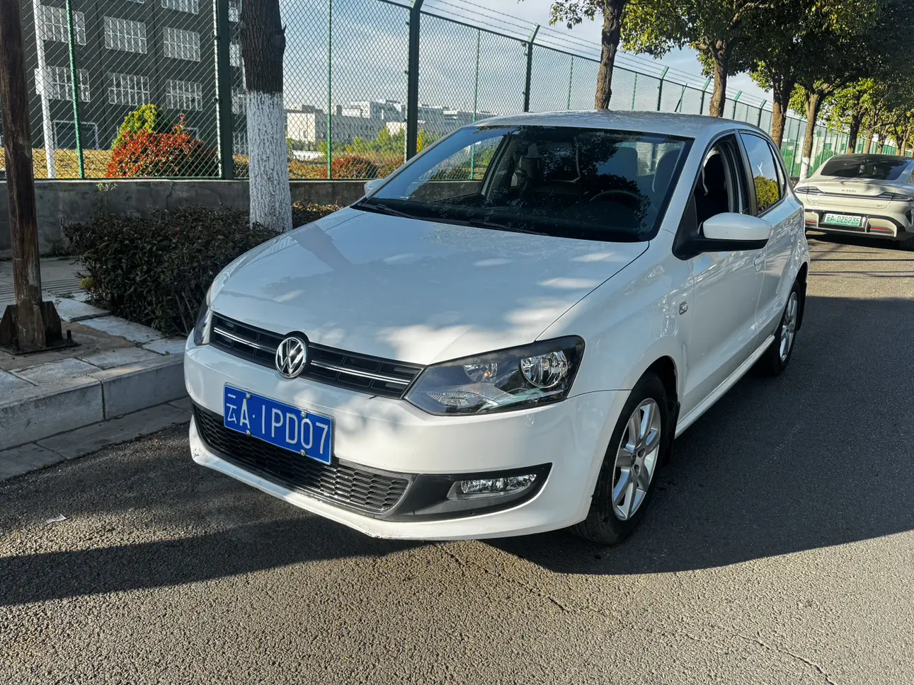 Volkswagen Polo  из Китая