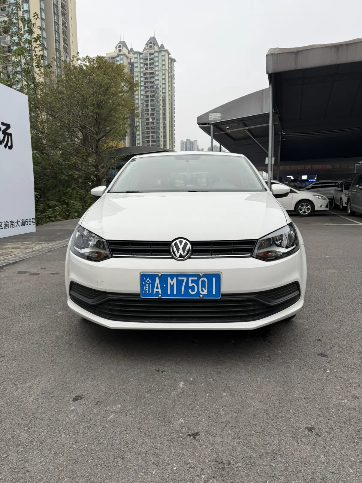 Volkswagen Polo  из Китая
